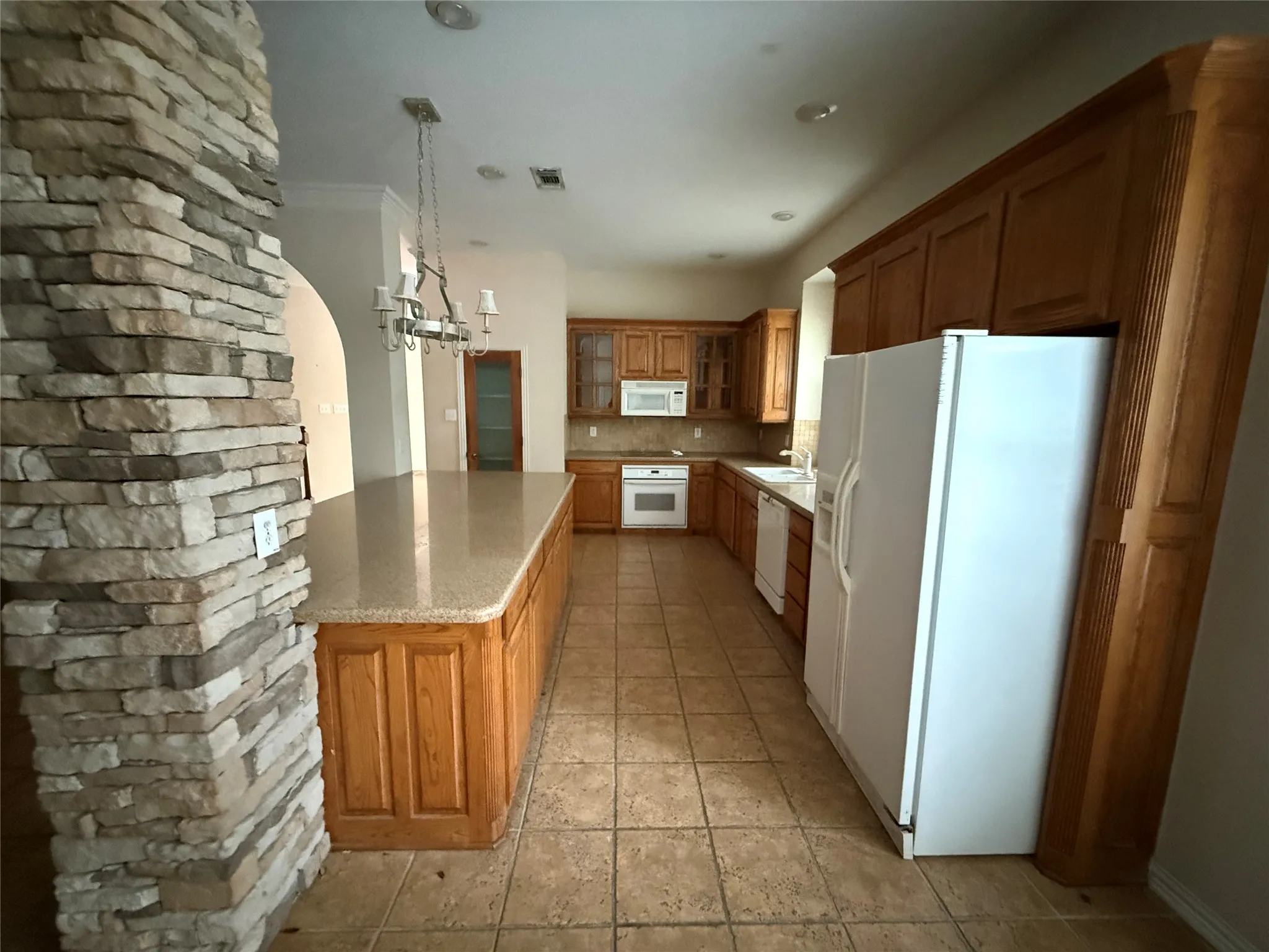 Single Family Residence For Sale in Tarrant County , 6017 Avalon Street, North Richland Hills, Texas 76180, 3 Bedroom, 3 Bathroom, 2 Garage spaces, 3,221 Sqft, built in 2002, mls#21377871, Real Estate Agent in North Richland Hills, Homes For Sale in Tarrant county, Homes For Sale in North Richland Hills, Realtor in North Richland Hills Texas, Real Estate Brokerage Independent Realty Texas, Luminita Cordes Realtor