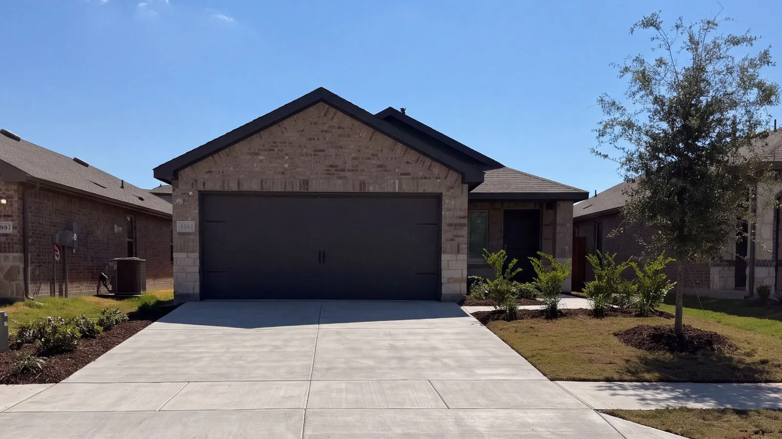 Single Family Residence For Sale in Kaufman County , 6011 Midsummer Way, Crandall, Texas 75114, 3 Bedroom, 2 Bathroom, 2 Garage spaces, 1,335 Sqft, built in 2026, mls#21378367, Real Estate Agent in Crandall, Homes For Sale in Kaufman county, Homes For Sale in Crandall, Realtor in Crandall Texas, Real Estate Brokerage Independent Realty Texas, Luminita Cordes Realtor