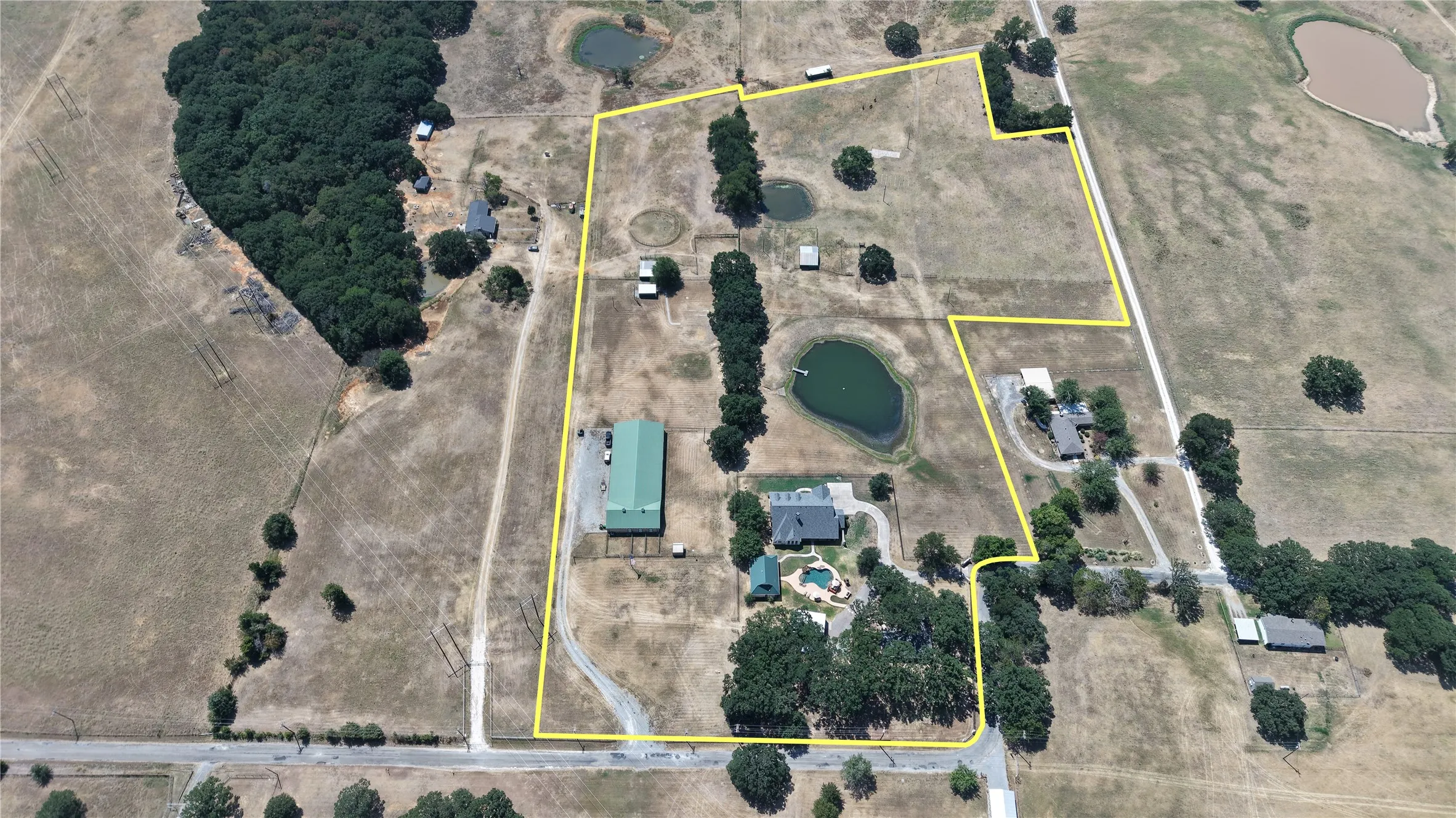 Approximate boundaries of property