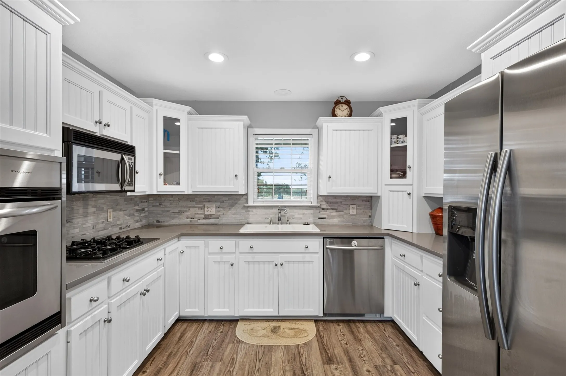 Guest House kitchen