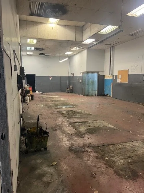 Warehouse For Sale in Parker County , 512 Palo Pinto Street, Weatherford, Texas 76086, 0, 0, Garage spaces, 0 Sqft, built in 1900, mls#21378347, Real Estate Agent in Weatherford, Homes For Sale in Parker county, Homes For Sale in Weatherford, Realtor in Weatherford Texas, Real Estate Brokerage Independent Realty Texas, Luminita Cordes Realtor
