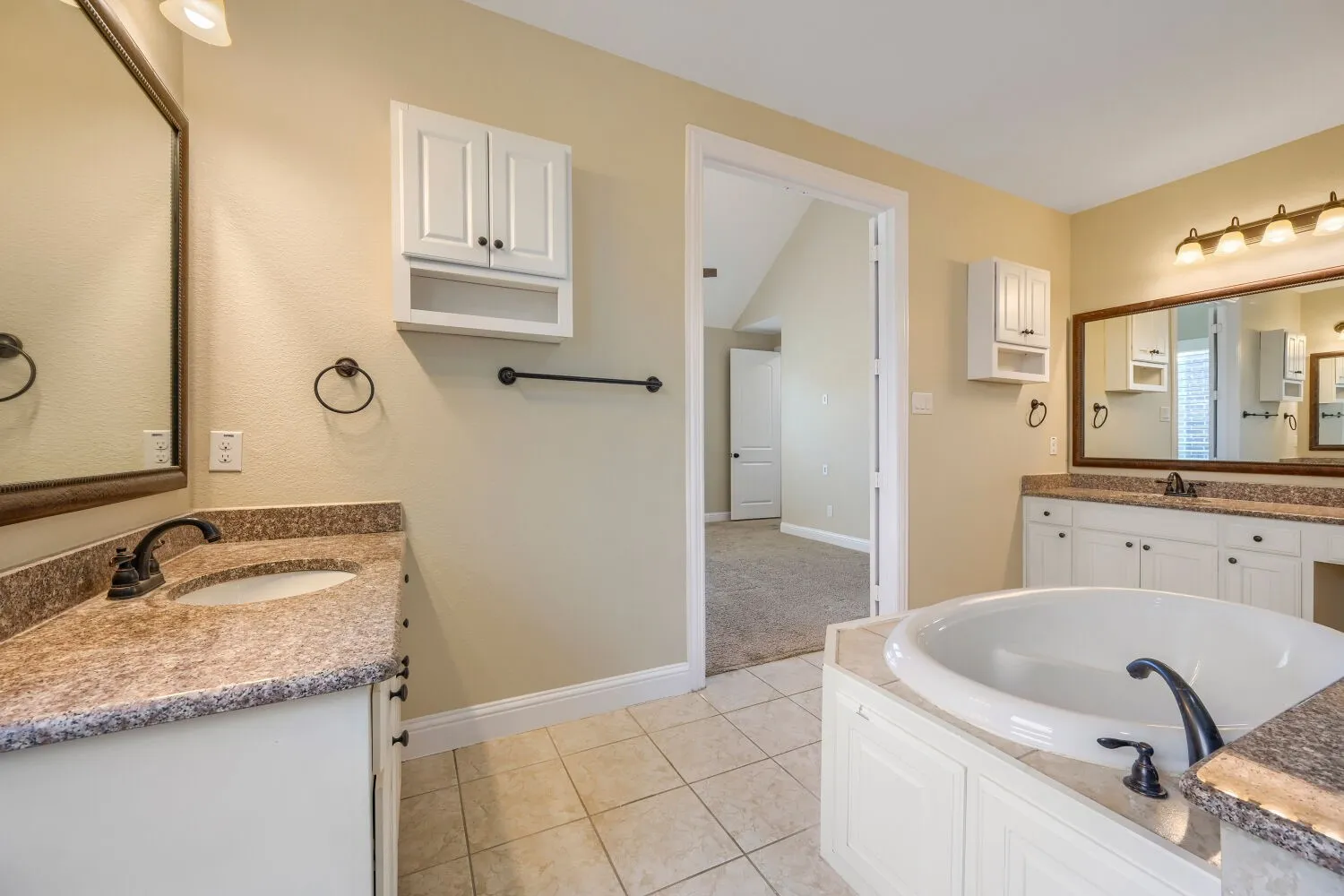 Single Family Residence For Sale in Dallas County , 227 Dominion Drive, Wylie, Texas 75098, 5 Bedroom, 4 Bathroom, 3 Garage spaces, 3,901 Sqft, built in 2016, mls#21376867, Real Estate Agent in Wylie, Homes For Sale in Dallas county, Homes For Sale in Wylie, Realtor in Wylie Texas, Real Estate Brokerage Independent Realty Texas, Luminita Cordes Realtor