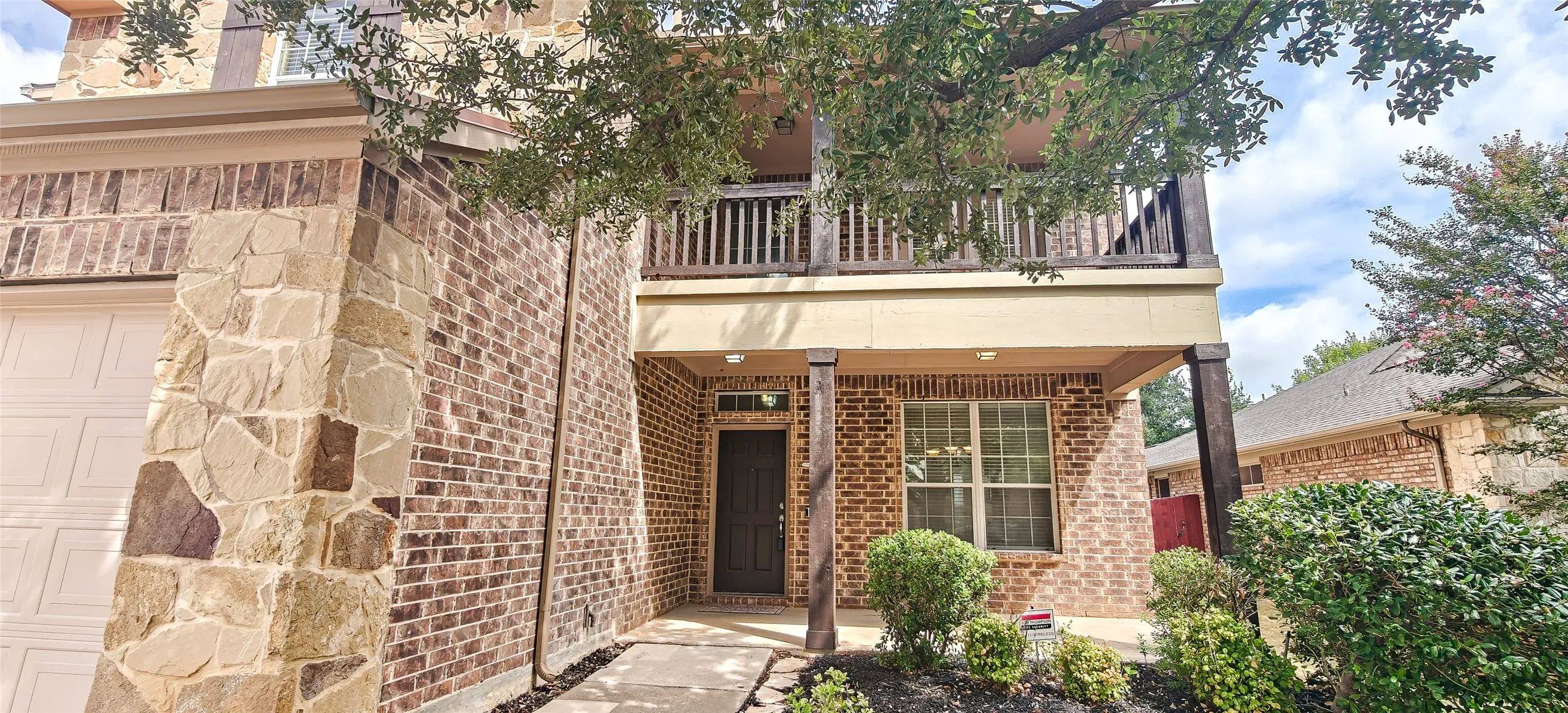 Single Family Residence For Sale in Tarrant County , 4849 Grinstein Drive, Fort Worth, Texas 76244, 4 Bedroom, 3 Bathroom, 2 Garage spaces, 3,322 Sqft, built in 2006, mls#21376797, Real Estate Agent in Fort Worth, Homes For Sale in Tarrant county, Homes For Sale in Fort Worth, Realtor in Fort Worth Texas, Real Estate Brokerage Independent Realty Texas, Luminita Cordes Realtor