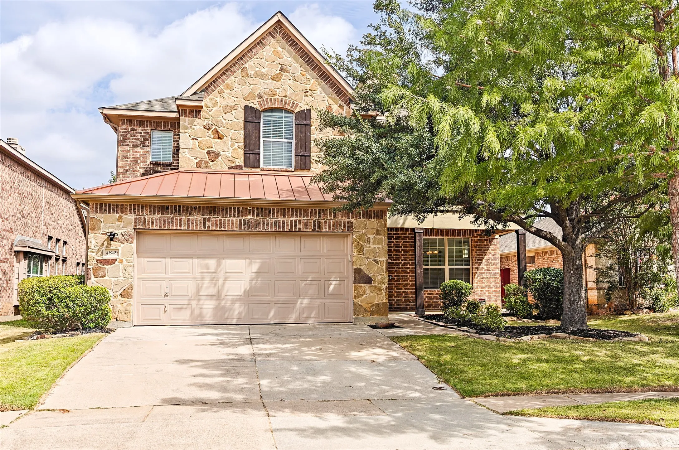 Single Family Residence For Sale in Tarrant County , 4849 Grinstein Drive, Fort Worth, Texas 76244, 4 Bedroom, 3 Bathroom, 2 Garage spaces, 3,322 Sqft, built in 2006, mls#21376797, Real Estate Agent in Fort Worth, Homes For Sale in Tarrant county, Homes For Sale in Fort Worth, Realtor in Fort Worth Texas, Real Estate Brokerage Independent Realty Texas, Luminita Cordes Realtor