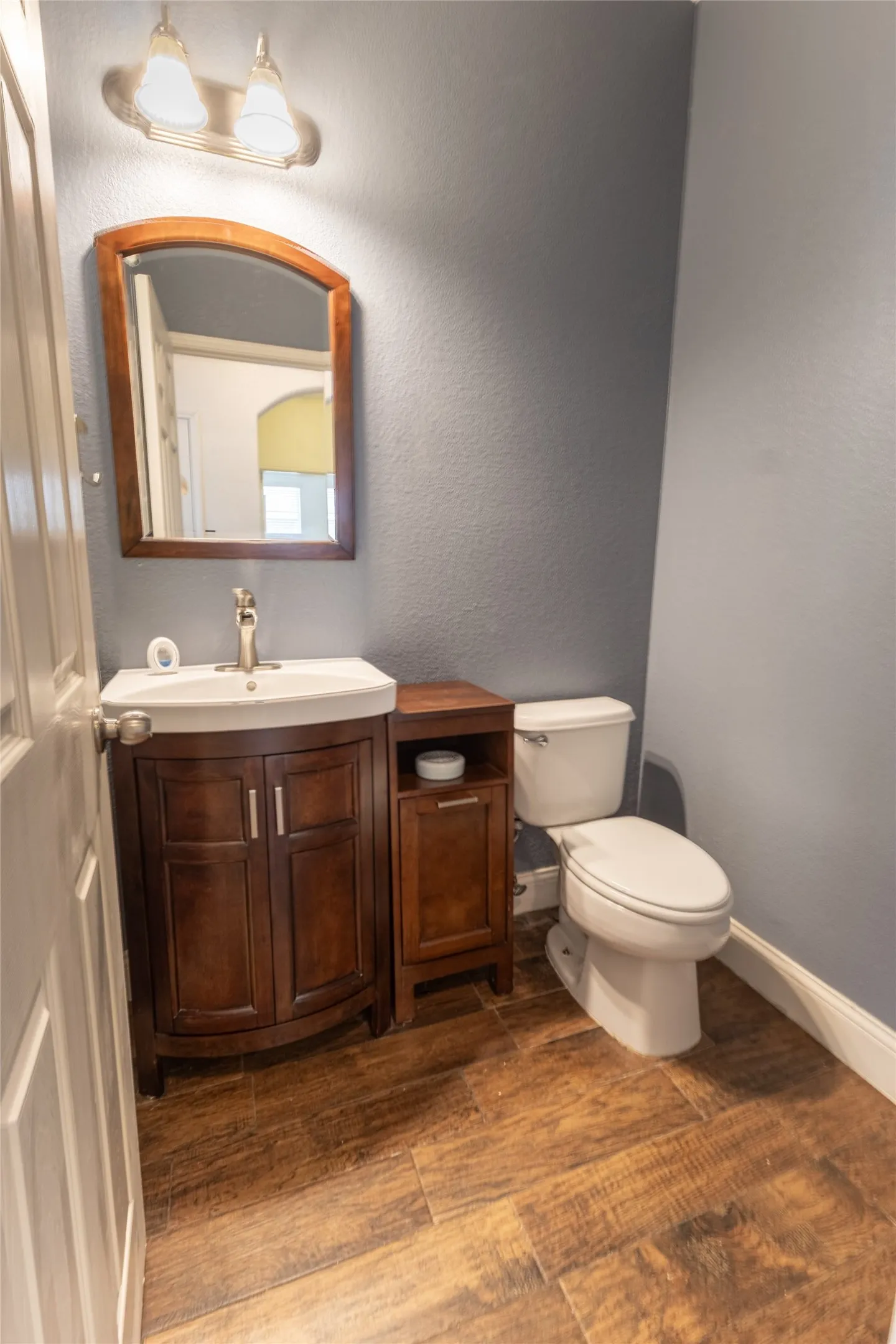 Single Family Residence For Sale in Tarrant County , 4849 Grinstein Drive, Fort Worth, Texas 76244, 4 Bedroom, 3 Bathroom, 2 Garage spaces, 3,322 Sqft, built in 2006, mls#21376797, Real Estate Agent in Fort Worth, Homes For Sale in Tarrant county, Homes For Sale in Fort Worth, Realtor in Fort Worth Texas, Real Estate Brokerage Independent Realty Texas, Luminita Cordes Realtor