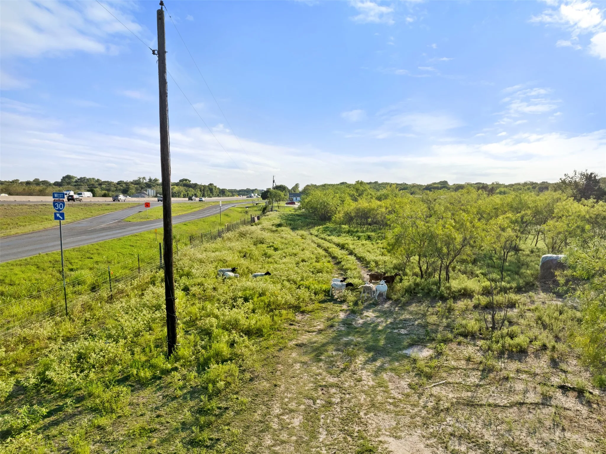 Unimproved Land For Sale in Hunt County , TBD I-30 Frontage Road, Caddo Mills, Texas 75135, 0, 0, Garage spaces, 0 Sqft, built in 0, mls#21378332, Real Estate Agent in Caddo Mills, Homes For Sale in Hunt county, Homes For Sale in Caddo Mills, Realtor in Caddo Mills Texas, Real Estate Brokerage Independent Realty Texas, Luminita Cordes Realtor