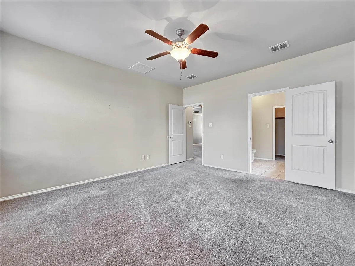 Single Family Residence For Sale in Tarrant County , 12312 Walden Wood Drive, Fort Worth, Texas 76244, 4 Bedroom, 3 Bathroom, 2 Garage spaces, 1,846 Sqft, built in 2012, mls#21378388, Real Estate Agent in Fort Worth, Homes For Sale in Tarrant county, Homes For Sale in Fort Worth, Realtor in Fort Worth Texas, Real Estate Brokerage Independent Realty Texas, Luminita Cordes Realtor