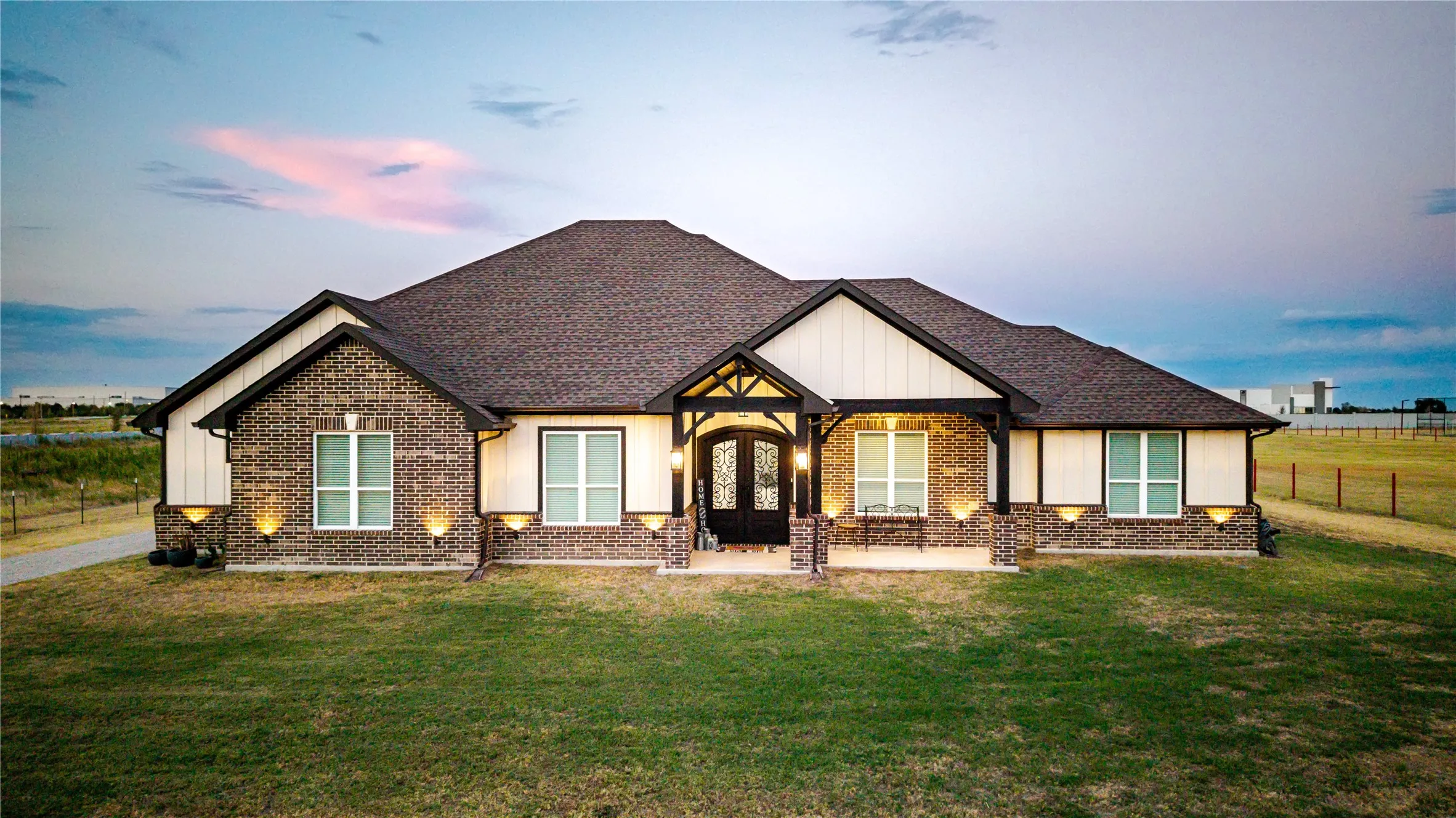 Single Family Residence For Sale in Ellis County , 3900 FM 1183, Ennis, Texas 75119, 5 Bedroom, 2 Bathroom, 2 Garage spaces, 3,419 Sqft, built in 2023, mls#21378391, Real Estate Agent in Ennis, Homes For Sale in Ellis county, Homes For Sale in Ennis, Realtor in Ennis Texas, Real Estate Brokerage Independent Realty Texas, Luminita Cordes Realtor