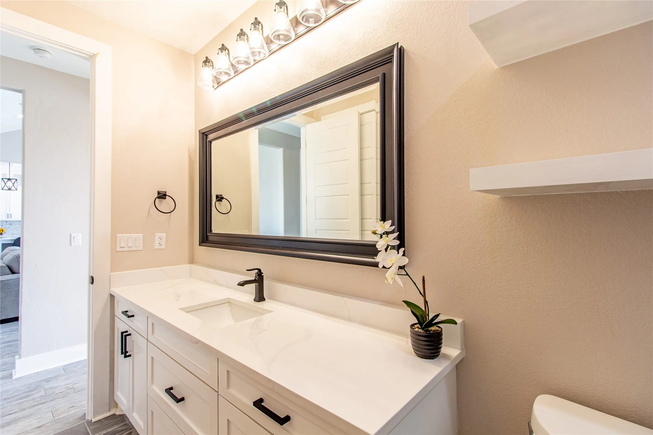 Single Family Residence For Sale in Ellis County , 3900 FM 1183, Ennis, Texas 75119, 5 Bedroom, 2 Bathroom, 2 Garage spaces, 3,419 Sqft, built in 2023, mls#21378391, Real Estate Agent in Ennis, Homes For Sale in Ellis county, Homes For Sale in Ennis, Realtor in Ennis Texas, Real Estate Brokerage Independent Realty Texas, Luminita Cordes Realtor