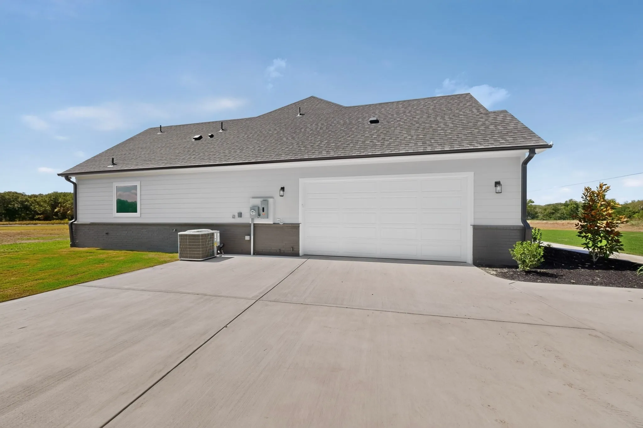 Single Family Residence For Sale in Kaufman County , 14758 Cr-355, Terrell, Texas 75161, 4 Bedroom, 3 Bathroom, 2 Garage spaces, 2,627 Sqft, built in 2026, mls#21378167, Real Estate Agent in Terrell, Homes For Sale in Kaufman county, Homes For Sale in Terrell, Realtor in Terrell Texas, Real Estate Brokerage Independent Realty Texas, Luminita Cordes Realtor