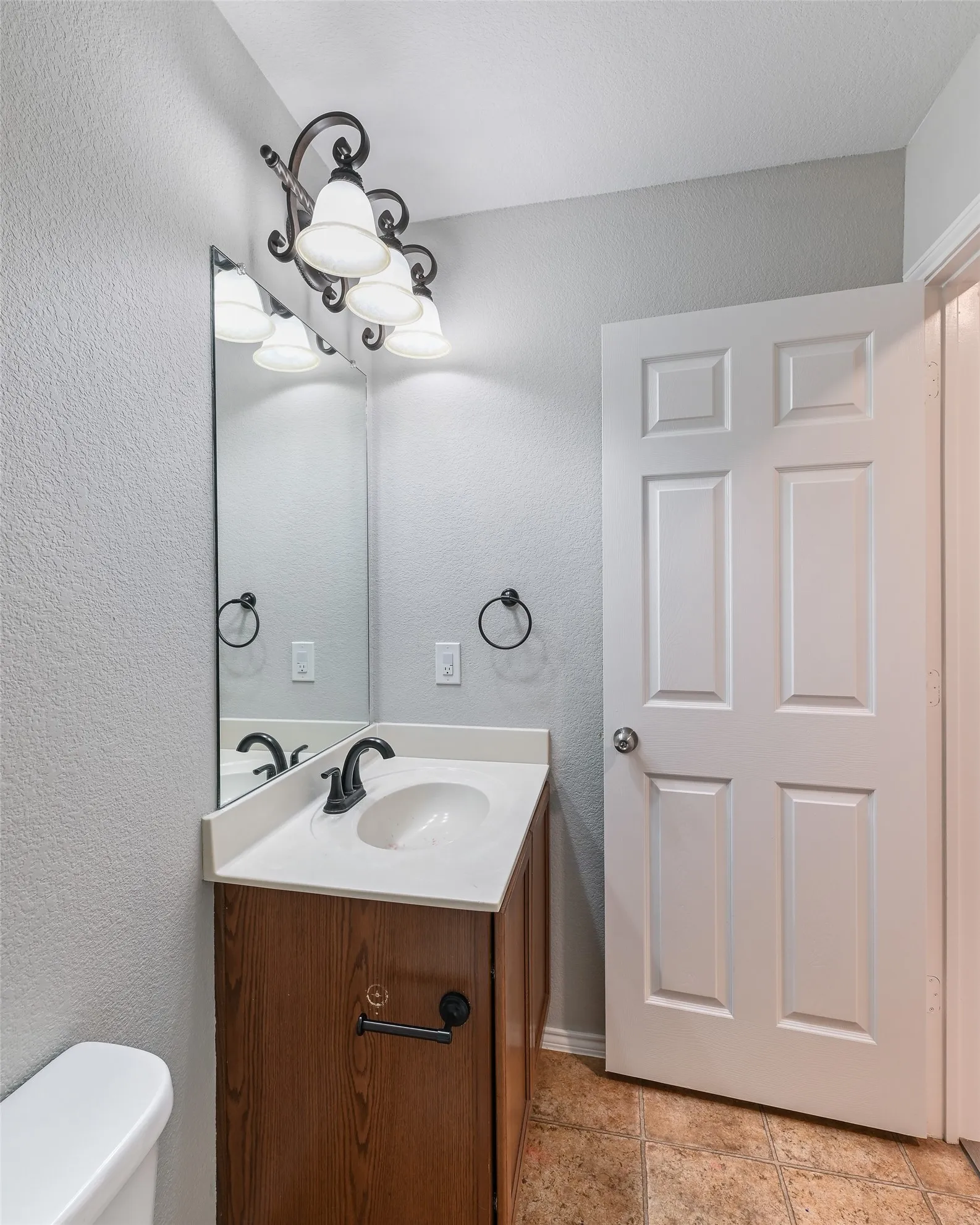 Single Family Residence For Sale in Collin County , 3007 Pinyon Place, Melissa, Texas 75454, 3 Bedroom, 2 Bathroom, 2 Garage spaces, 1,583 Sqft, built in 2015, mls#21378411, Real Estate Agent in Melissa, Homes For Sale in Collin county, Homes For Sale in Melissa, Realtor in Melissa Texas, Real Estate Brokerage Independent Realty Texas, Luminita Cordes Realtor