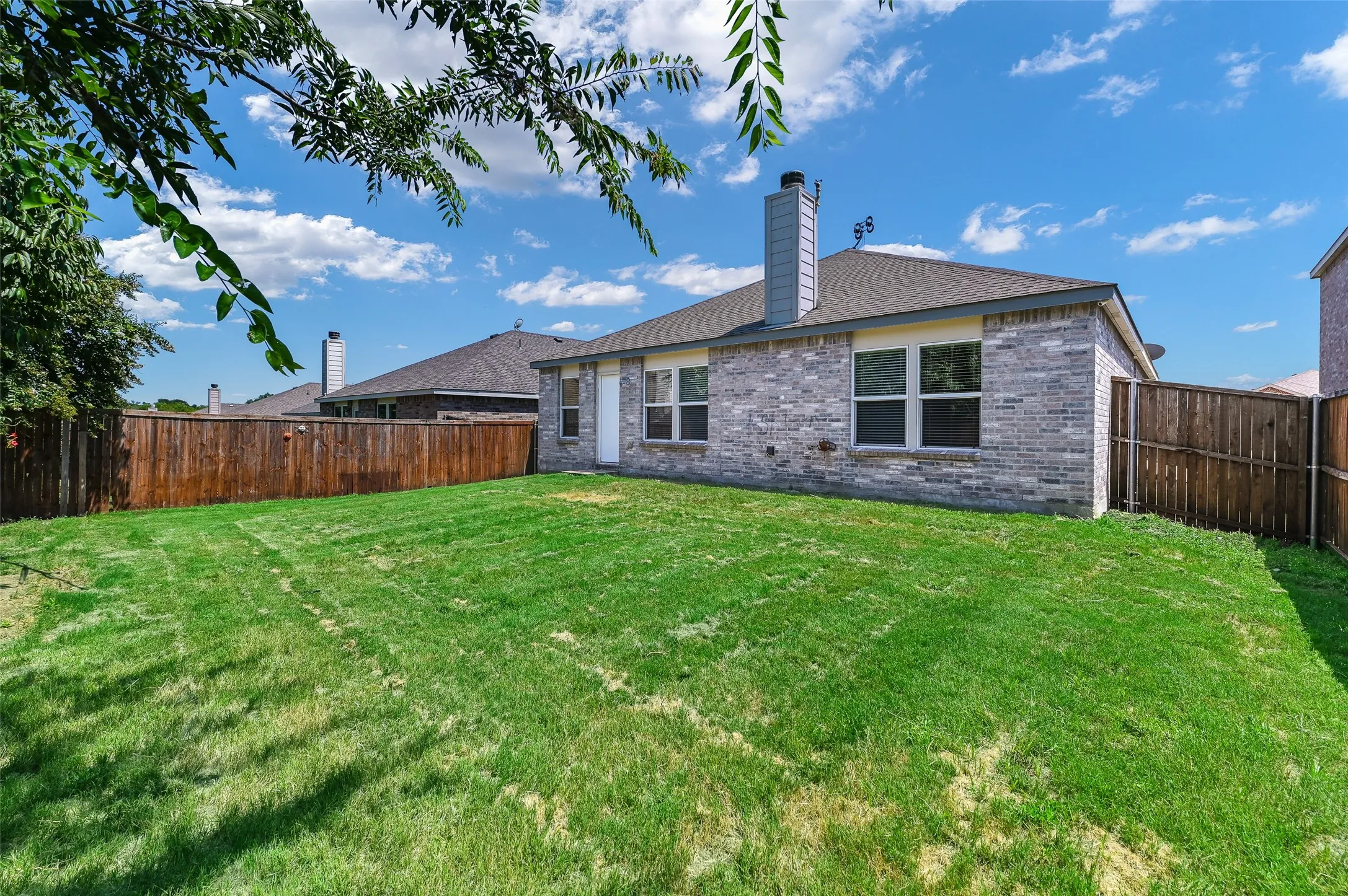 Single Family Residence For Sale in Collin County , 3007 Pinyon Place, Melissa, Texas 75454, 3 Bedroom, 2 Bathroom, 2 Garage spaces, 1,583 Sqft, built in 2015, mls#21378411, Real Estate Agent in Melissa, Homes For Sale in Collin county, Homes For Sale in Melissa, Realtor in Melissa Texas, Real Estate Brokerage Independent Realty Texas, Luminita Cordes Realtor