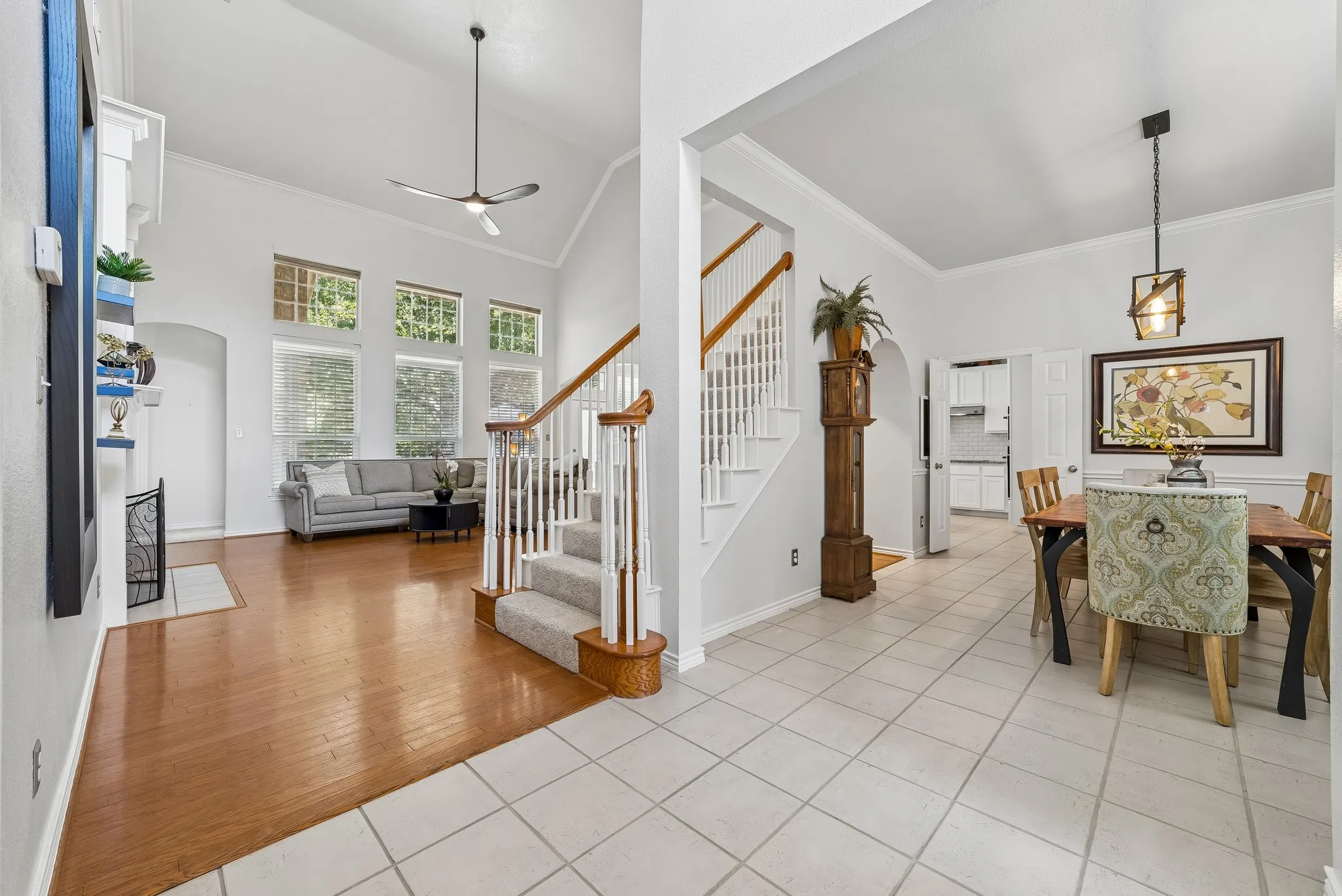Single Family Residence For Sale in Denton County , 3421 Dowland Drive, Flower Mound, Texas 75022, 5 Bedroom, 3 Bathroom, 2 Garage spaces, 3,009 Sqft, built in 1998, mls#21378207, Real Estate Agent in Flower Mound, Homes For Sale in Denton county, Homes For Sale in Flower Mound, Realtor in Flower Mound Texas, Real Estate Brokerage Independent Realty Texas, Luminita Cordes Realtor
