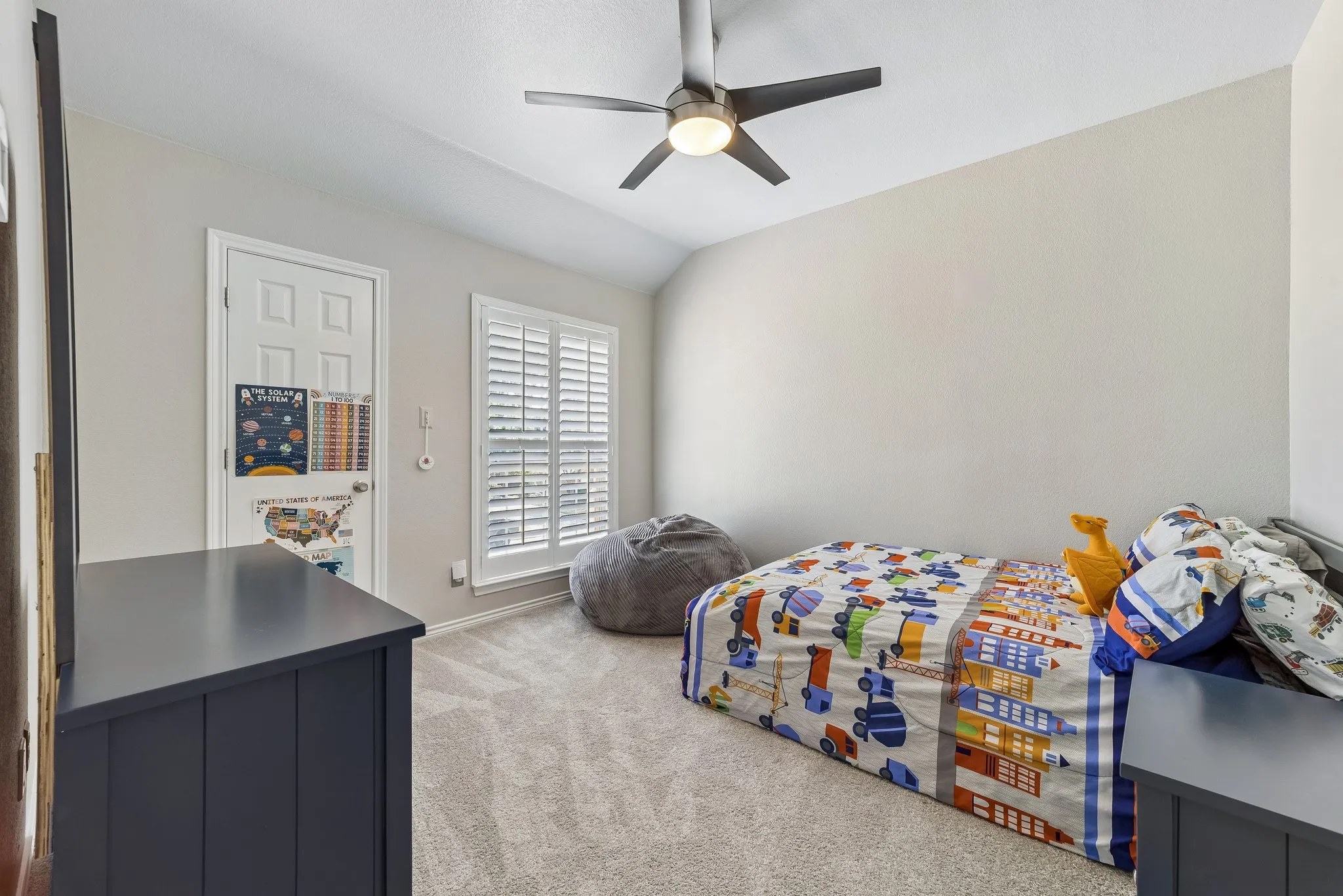 Single Family Residence For Sale in Denton County , 3421 Dowland Drive, Flower Mound, Texas 75022, 5 Bedroom, 3 Bathroom, 2 Garage spaces, 3,009 Sqft, built in 1998, mls#21378207, Real Estate Agent in Flower Mound, Homes For Sale in Denton county, Homes For Sale in Flower Mound, Realtor in Flower Mound Texas, Real Estate Brokerage Independent Realty Texas, Luminita Cordes Realtor