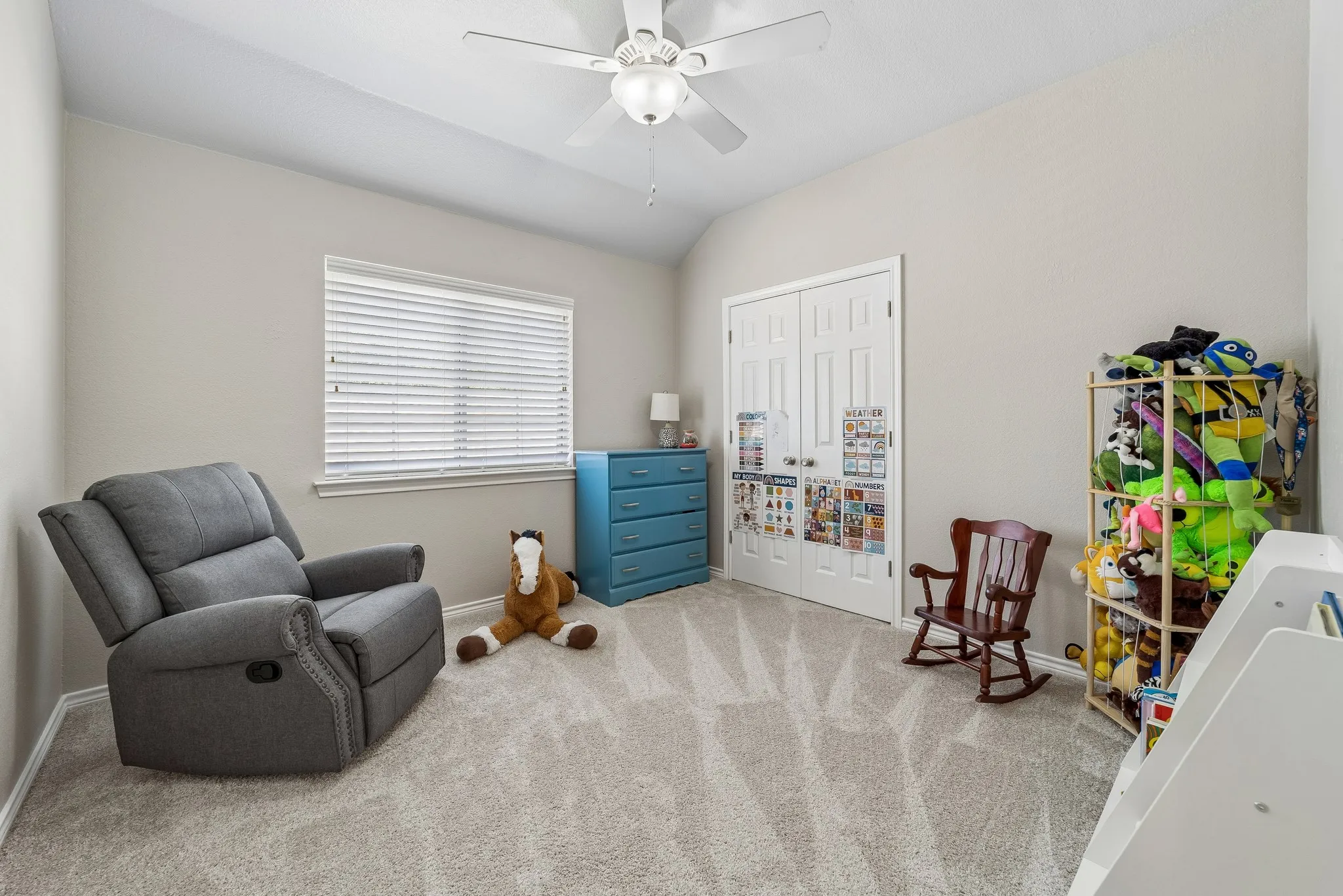 Single Family Residence For Sale in Denton County , 3421 Dowland Drive, Flower Mound, Texas 75022, 5 Bedroom, 3 Bathroom, 2 Garage spaces, 3,009 Sqft, built in 1998, mls#21378207, Real Estate Agent in Flower Mound, Homes For Sale in Denton county, Homes For Sale in Flower Mound, Realtor in Flower Mound Texas, Real Estate Brokerage Independent Realty Texas, Luminita Cordes Realtor