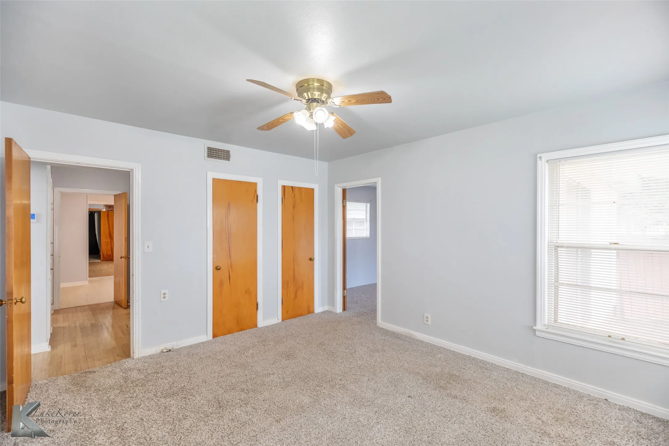 Single Family Residence For Rent in Taylor County , 1402 Herring, Merkel, Texas 79536, 4 Bedroom, 2 Bathroom, 2 Garage spaces, 1,687 Sqft, built in 1951, mls#21378414, Real Estate Agent in Merkel, Homes For Rent in Taylor county, Homes For Rent in Merkel, Realtor in Merkel Texas, Real Estate Brokerage Independent Realty Texas, Luminita Cordes Realtor
