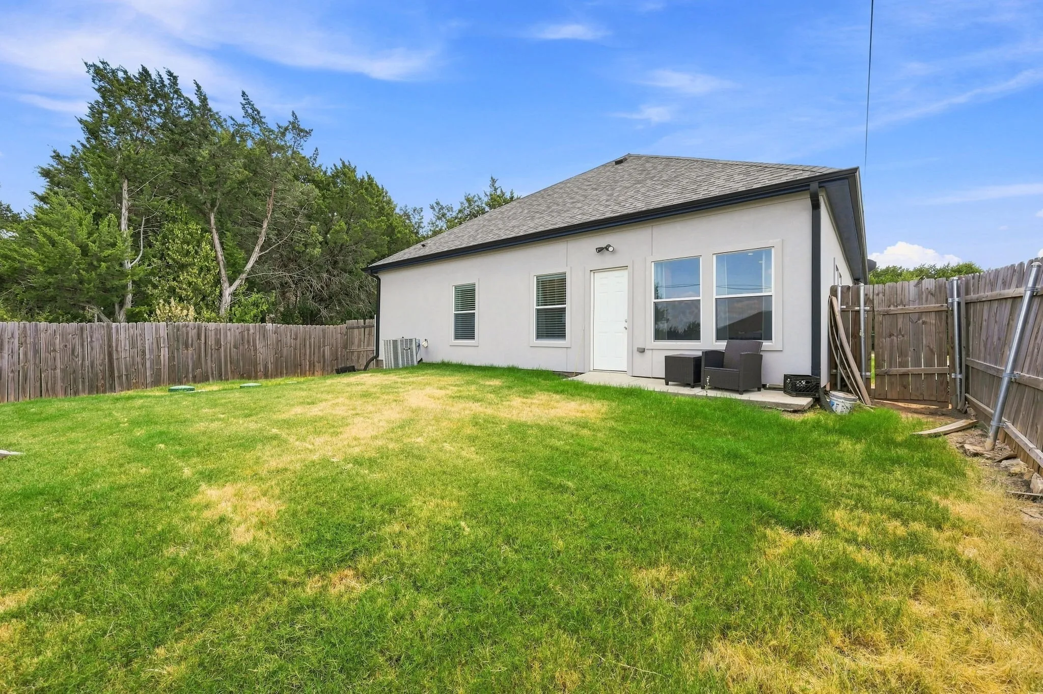 Single Family Residence For Sale in Hood County , 922 Pecos River Drive, Granbury, Texas 76048, 3 Bedroom, 2 Bathroom, 2 Garage spaces, 1,650 Sqft, built in 2022, mls#21370907, Real Estate Agent in Granbury, Homes For Sale in Hood county, Homes For Sale in Granbury, Realtor in Granbury Texas, Real Estate Brokerage Independent Realty Texas, Luminita Cordes Realtor