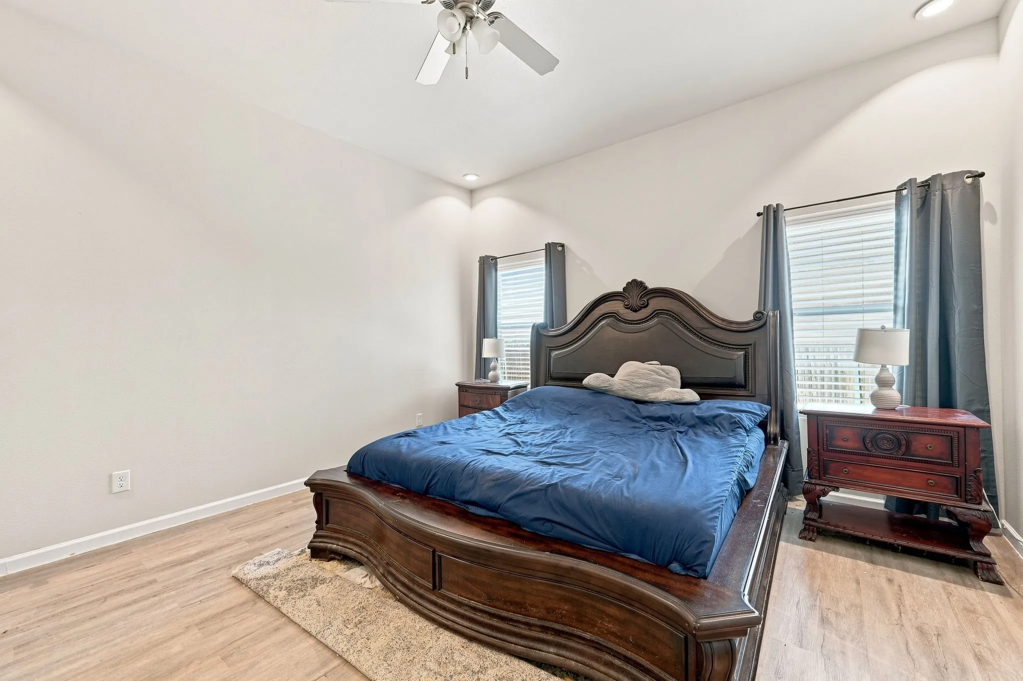 Single Family Residence For Sale in Hood County , 922 Pecos River Drive, Granbury, Texas 76048, 3 Bedroom, 2 Bathroom, 2 Garage spaces, 1,650 Sqft, built in 2022, mls#21370907, Real Estate Agent in Granbury, Homes For Sale in Hood county, Homes For Sale in Granbury, Realtor in Granbury Texas, Real Estate Brokerage Independent Realty Texas, Luminita Cordes Realtor