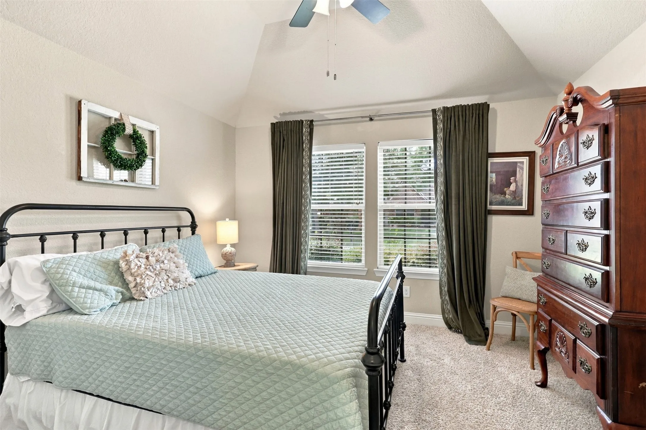Single Family Residence For Sale in Tarrant County , 9848 Brazoria Trail, Fort Worth, Texas 76126, 3 Bedroom, 2 Bathroom, 2 Garage spaces, 2,150 Sqft, built in 2012, mls#21375327, Real Estate Agent in Fort Worth, Homes For Sale in Tarrant county, Homes For Sale in Fort Worth, Realtor in Fort Worth Texas, Real Estate Brokerage Independent Realty Texas, Luminita Cordes Realtor
