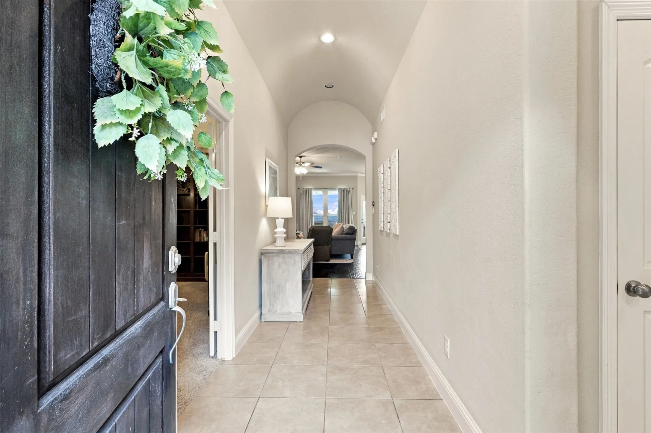 Single Family Residence For Sale in Tarrant County , 9848 Brazoria Trail, Fort Worth, Texas 76126, 3 Bedroom, 2 Bathroom, 2 Garage spaces, 2,150 Sqft, built in 2012, mls#21375327, Real Estate Agent in Fort Worth, Homes For Sale in Tarrant county, Homes For Sale in Fort Worth, Realtor in Fort Worth Texas, Real Estate Brokerage Independent Realty Texas, Luminita Cordes Realtor