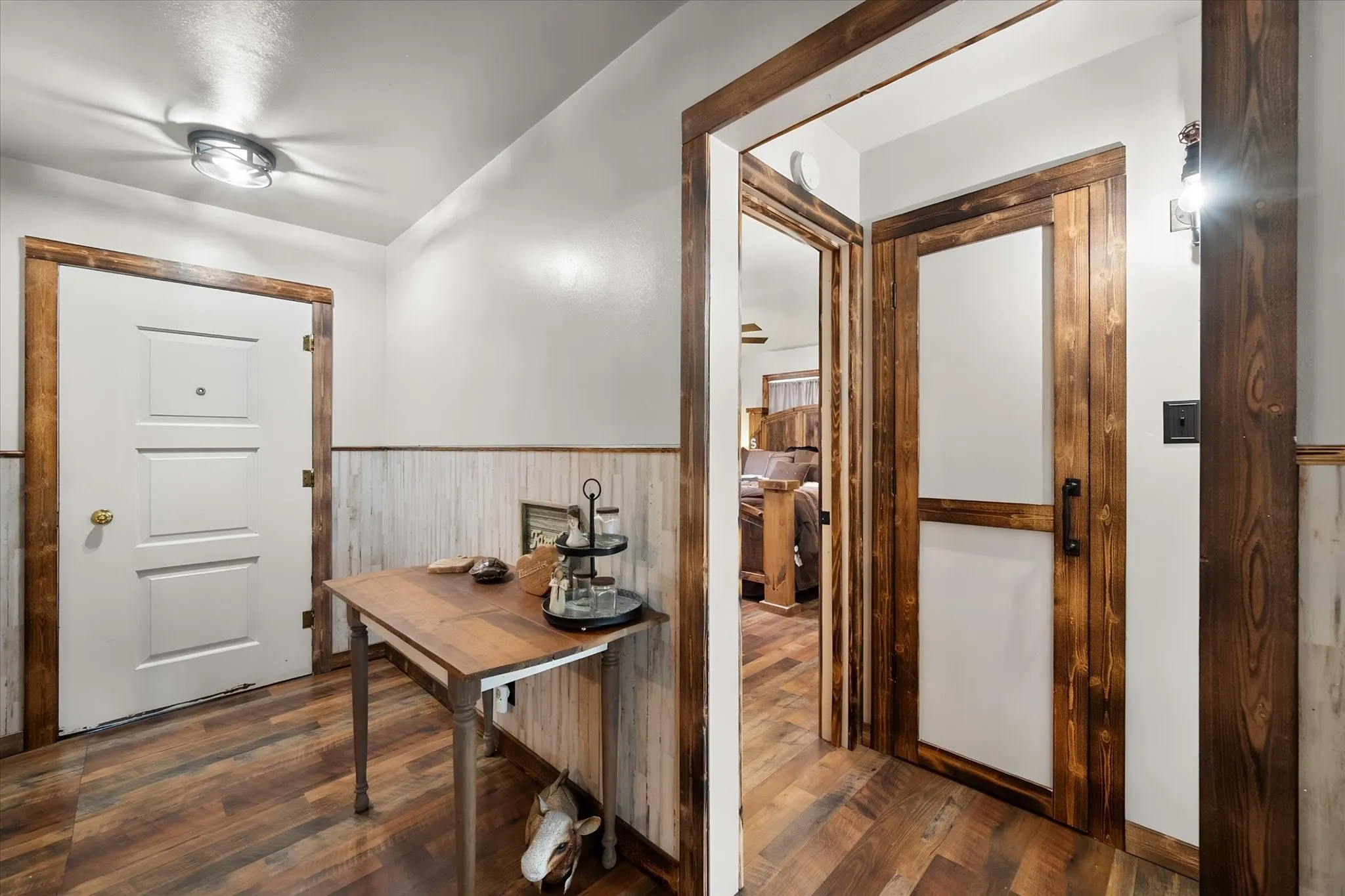 Single Family Residence For Sale in Freestone County , 427 E Bradley Street, Fairfield, Texas 75840, 2 Bedroom, 2 Bathroom, 2 Garage spaces, 1,476 Sqft, built in 1960, mls#21371525, Real Estate Agent in Fairfield, Homes For Sale in Freestone county, Homes For Sale in Fairfield, Realtor in Fairfield Texas, Real Estate Brokerage Independent Realty Texas, Luminita Cordes Realtor