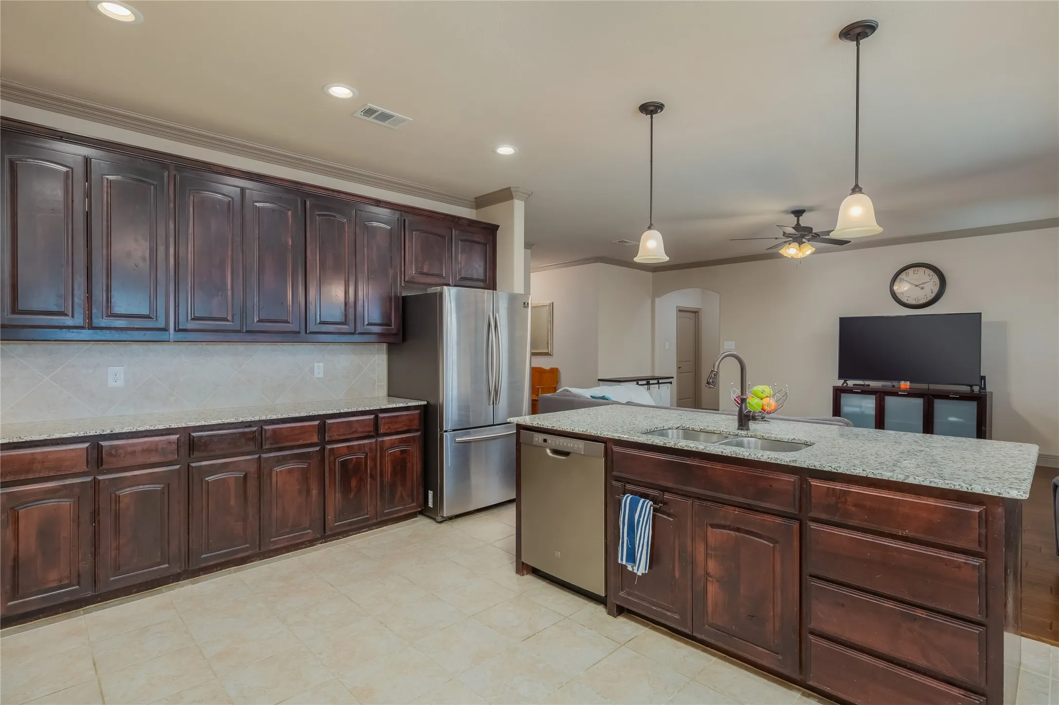 Single Family Residence For Sale in Parker County , 3841 J E Woody Road, Springtown, Texas 76082, 4 Bedroom, 3 Bathroom, 4 Garage spaces, 2,628 Sqft, built in 2019, mls#21377978, Real Estate Agent in Springtown, Homes For Sale in Parker county, Homes For Sale in Springtown, Realtor in Springtown Texas, Real Estate Brokerage Independent Realty Texas, Luminita Cordes Realtor