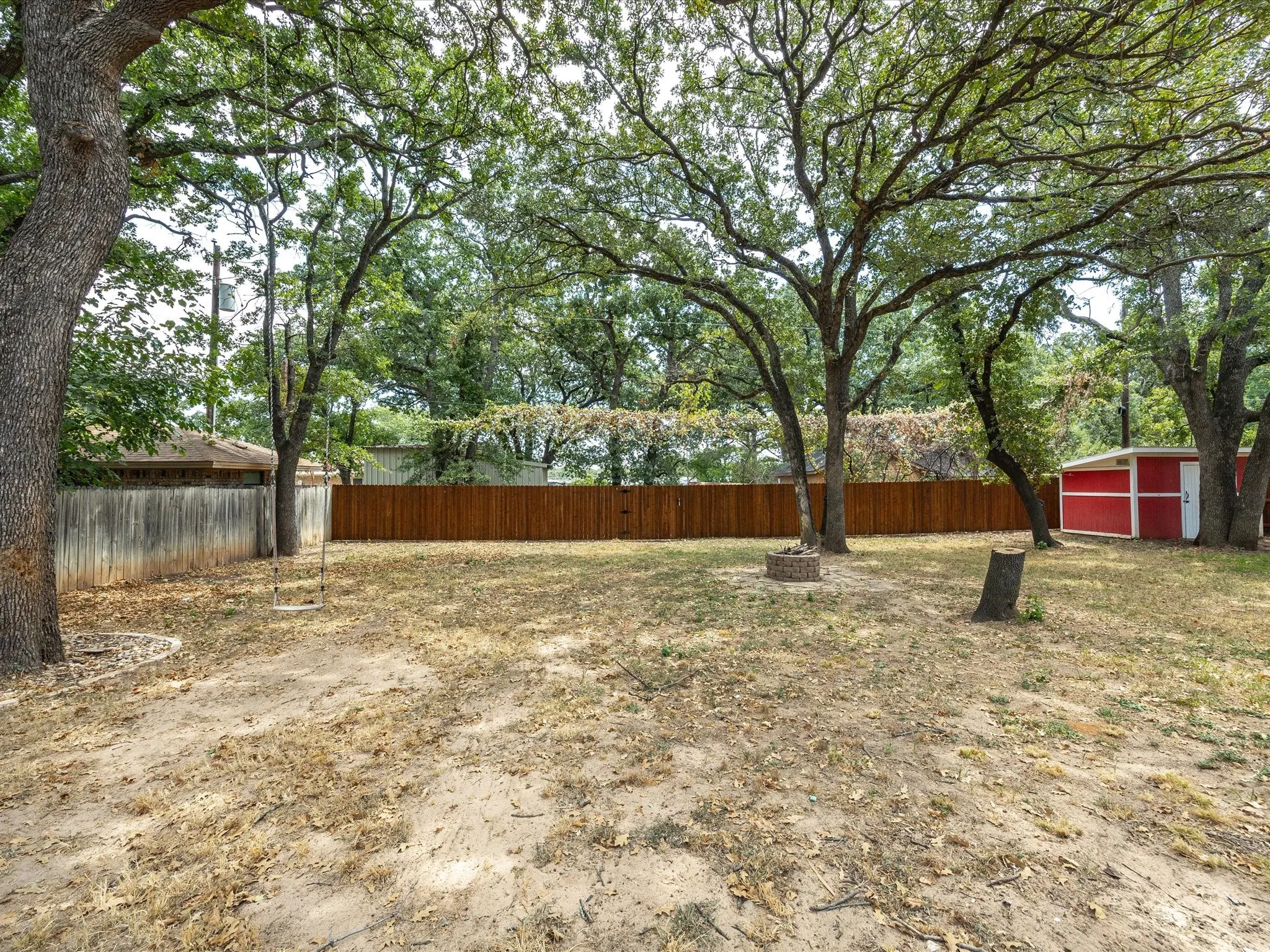 Single Family Residence For Sale in Wise County , 3107 S Lipsey Street, Decatur, Texas 76234, 4 Bedroom, 3 Bathroom, 2 Garage spaces, 2,126 Sqft, built in 1971, mls#21373535, Real Estate Agent in Decatur, Homes For Sale in Wise county, Homes For Sale in Decatur, Realtor in Decatur Texas, Real Estate Brokerage Independent Realty Texas, Luminita Cordes Realtor