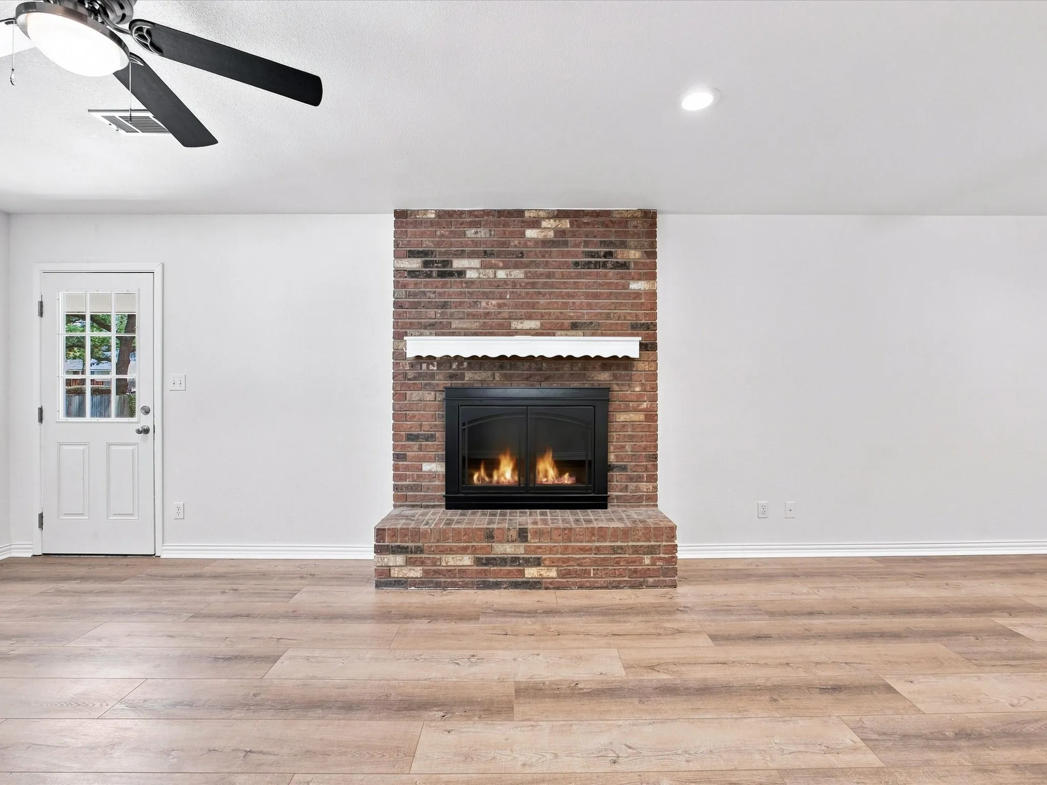 Lovely wood burning Fireplace