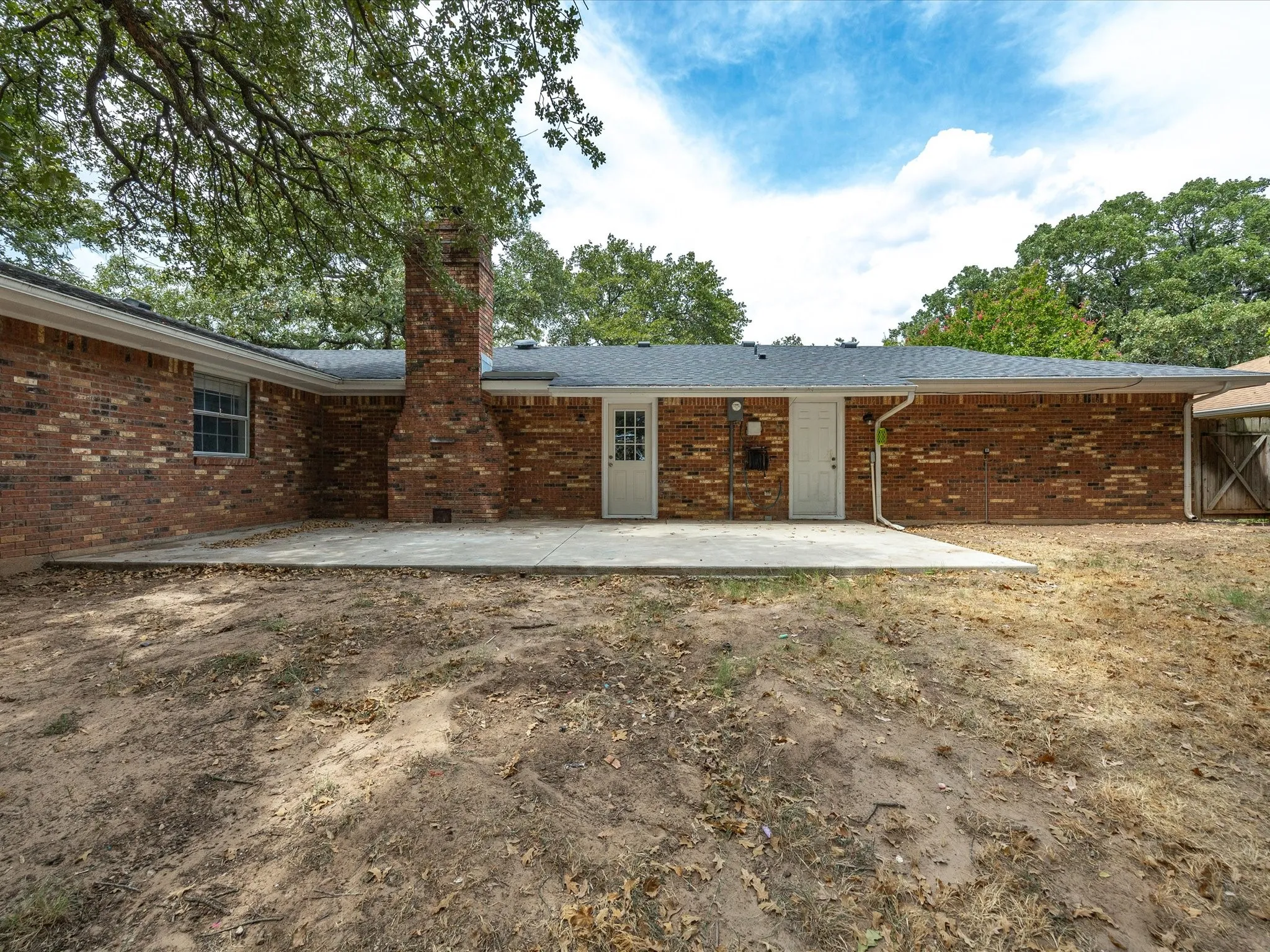 Single Family Residence For Sale in Wise County , 3107 S Lipsey Street, Decatur, Texas 76234, 4 Bedroom, 3 Bathroom, 2 Garage spaces, 2,126 Sqft, built in 1971, mls#21373535, Real Estate Agent in Decatur, Homes For Sale in Wise county, Homes For Sale in Decatur, Realtor in Decatur Texas, Real Estate Brokerage Independent Realty Texas, Luminita Cordes Realtor