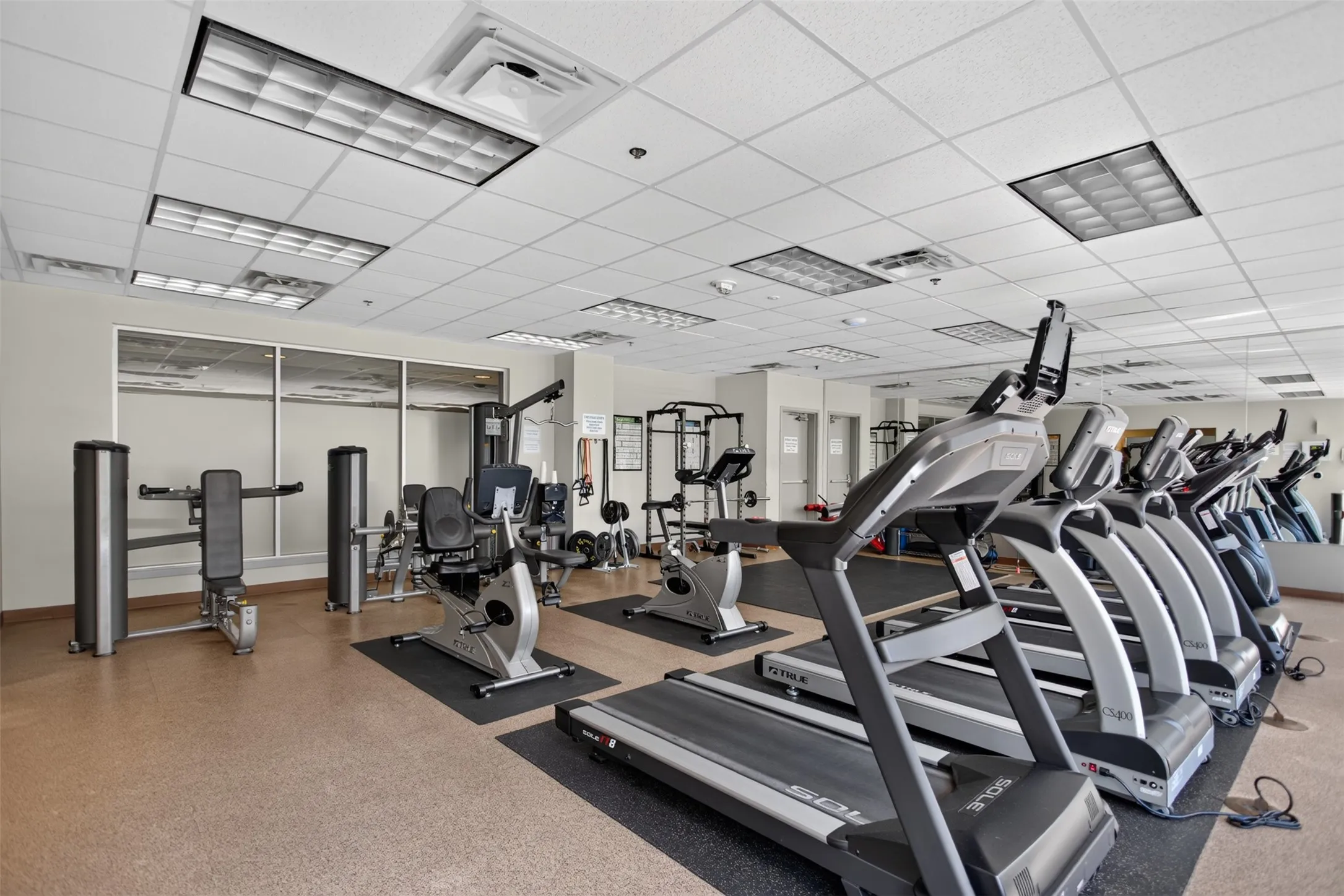 Condominium For Rent in Dallas County , 1200 Main Street 1506, Dallas, Texas 75202, 2 Bedroom, 2 Bathroom, 2 Garage spaces, 1,379 Sqft, built in 1974, mls#21376815, Real Estate Agent in Dallas, Homes For Rent in Dallas county, Homes For Rent in Dallas, Realtor in Dallas Texas, Real Estate Brokerage Independent Realty Texas, Luminita Cordes Realtor