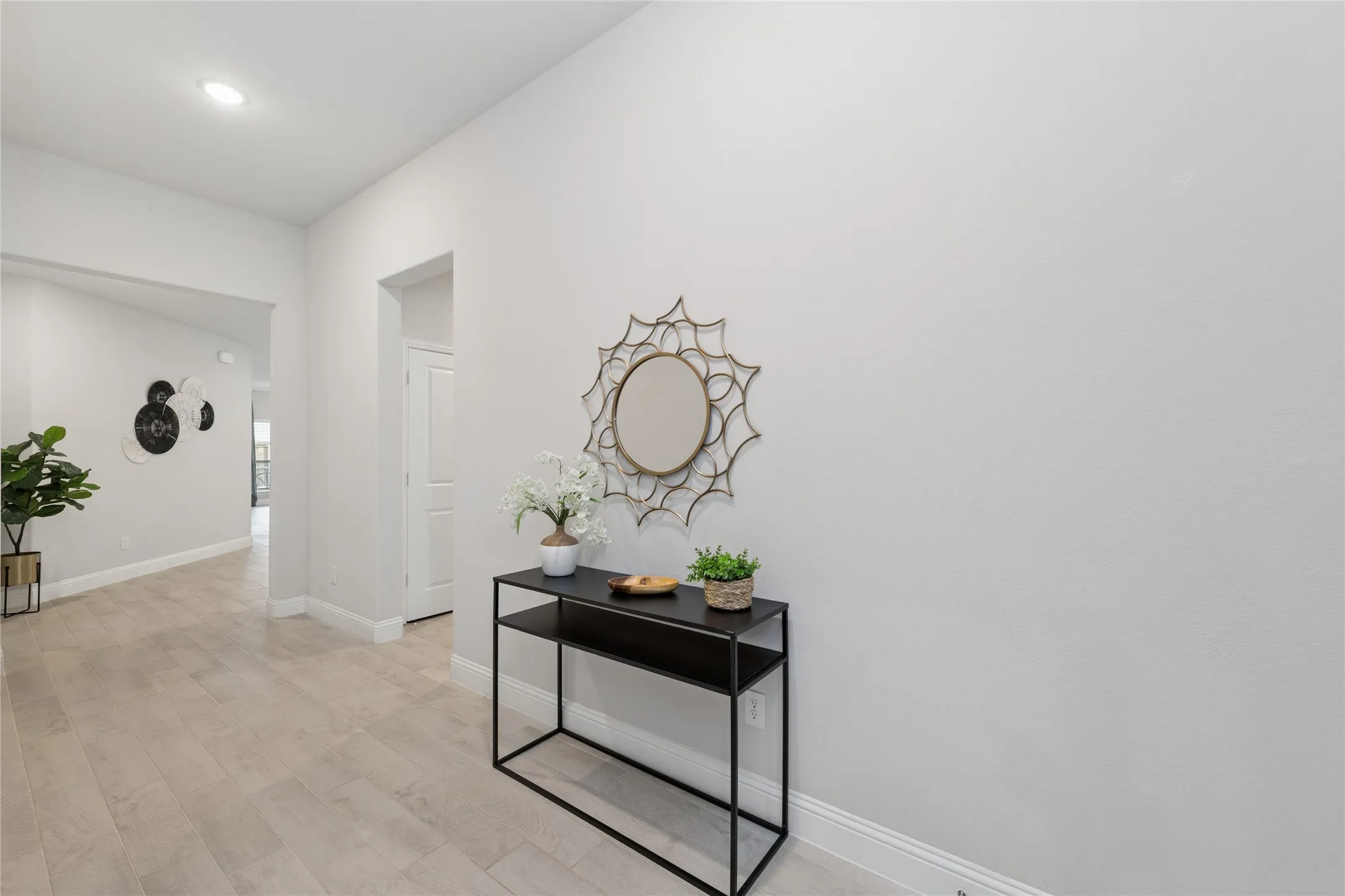 Single Family Residence For Rent in Collin County , 528 Cattle Chute Court, Celina, Texas 75009, 4 Bedroom, 2 Bathroom, 2 Garage spaces, 2,174 Sqft, built in 2022, mls#21378455, Real Estate Agent in Celina, Homes For Rent in Collin county, Homes For Rent in Celina, Realtor in Celina Texas, Real Estate Brokerage Independent Realty Texas, Luminita Cordes Realtor