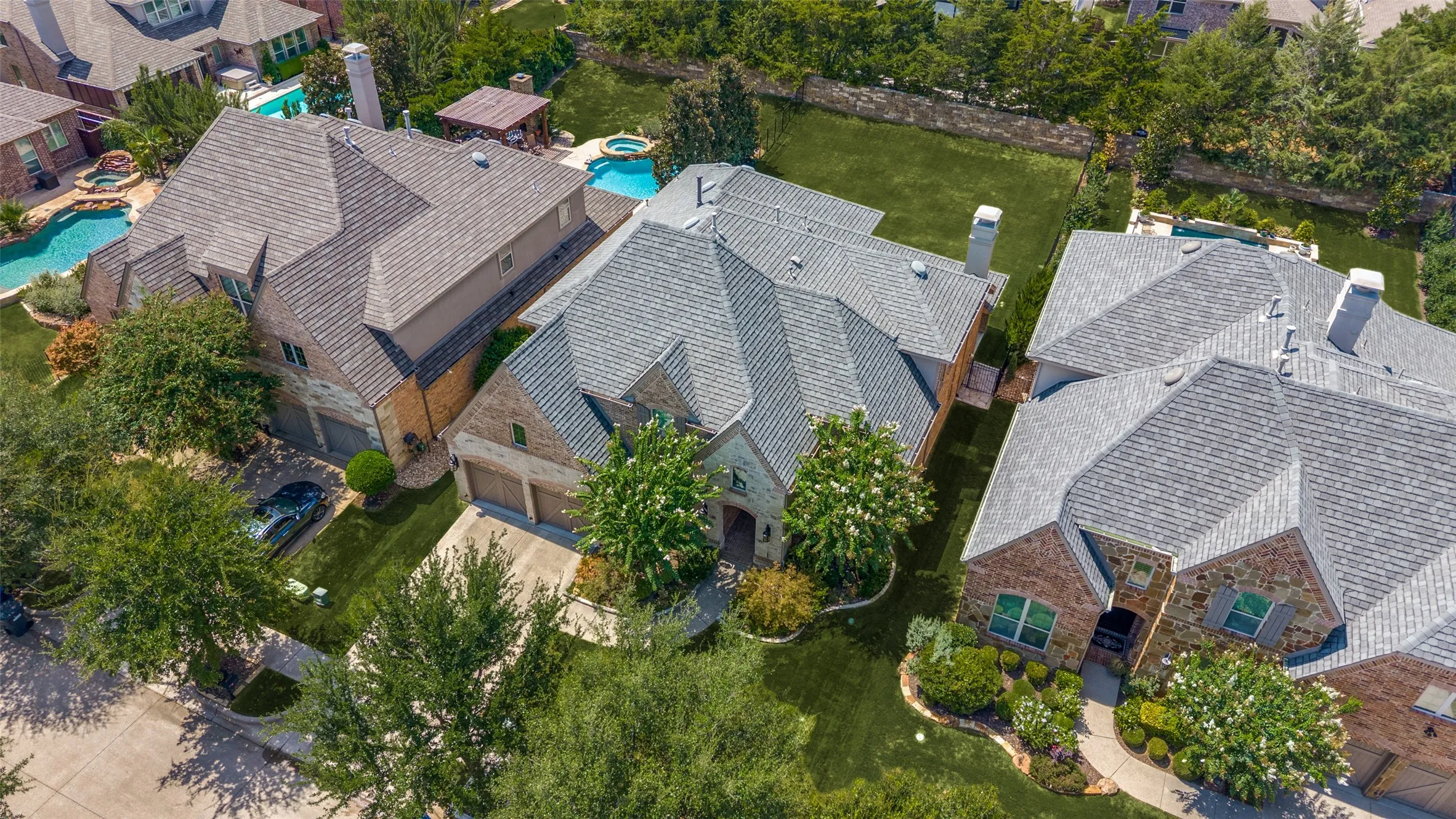 Single Family Residence For Sale in Collin County , 5804 River Highlands Drive, Mc Kinney, Texas 75070, 5 Bedroom, 4 Bathroom, 2 Garage spaces, 3,710 Sqft, built in 2013, mls#21376457, Real Estate Agent in Mc Kinney, Homes For Sale in Collin county, Homes For Sale in Mc Kinney, Realtor in Mc Kinney Texas, Real Estate Brokerage Independent Realty Texas, Luminita Cordes Realtor