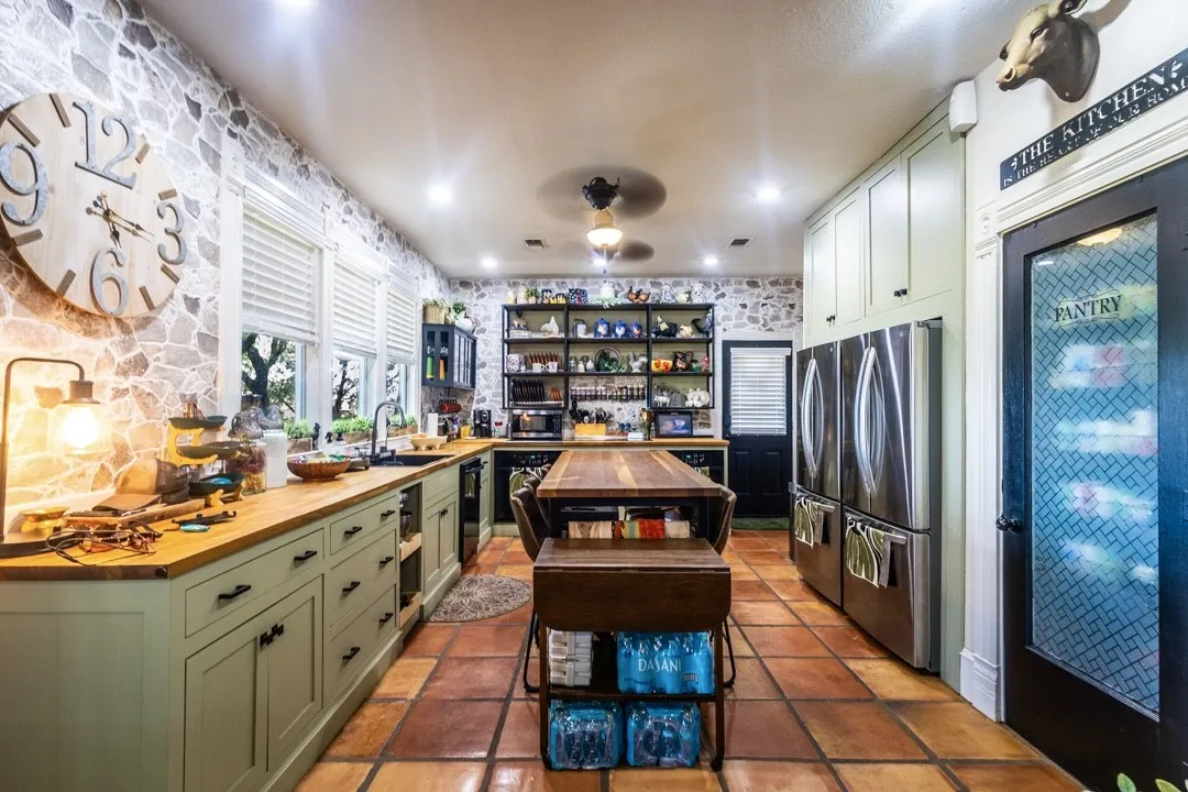 2 Ovens and 2 Refrigerators for Cooking for Family and Friends, and large Pantry