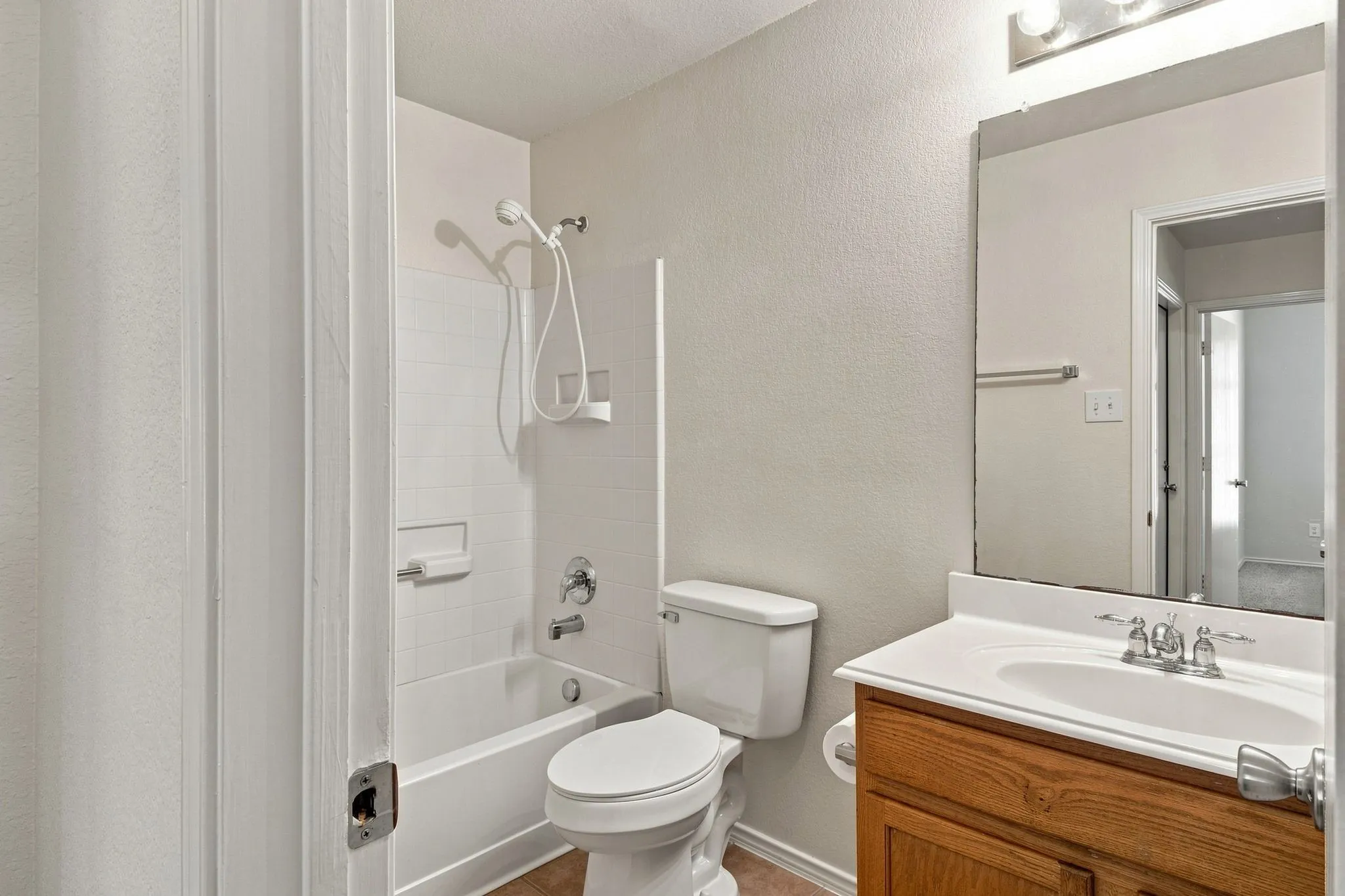 Single Family Residence For Rent in Collin County , 3513 Truman Street, Mc Kinney, Texas 75071, 3 Bedroom, 2 Bathroom, 2 Garage spaces, 1,606 Sqft, built in 2004, mls#21376043, Real Estate Agent in Mc Kinney, Homes For Rent in Collin county, Homes For Rent in Mc Kinney, Realtor in Mc Kinney Texas, Real Estate Brokerage Independent Realty Texas, Luminita Cordes Realtor