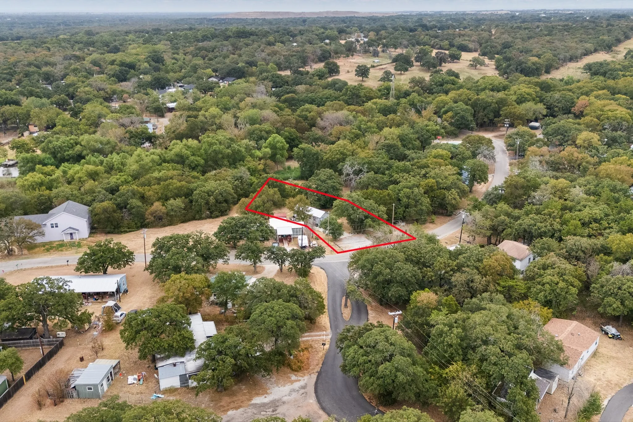 Single Family Residence For Sale in Johnson County , 292 Chambers Drive, Alvarado, Texas 76009, 1 Bedroom, 1 Bathroom, Garage spaces, 532 Sqft, built in 2021, mls#21377962, Real Estate Agent in Alvarado, Homes For Sale in Johnson county, Homes For Sale in Alvarado, Realtor in Alvarado Texas, Real Estate Brokerage Independent Realty Texas, Luminita Cordes Realtor