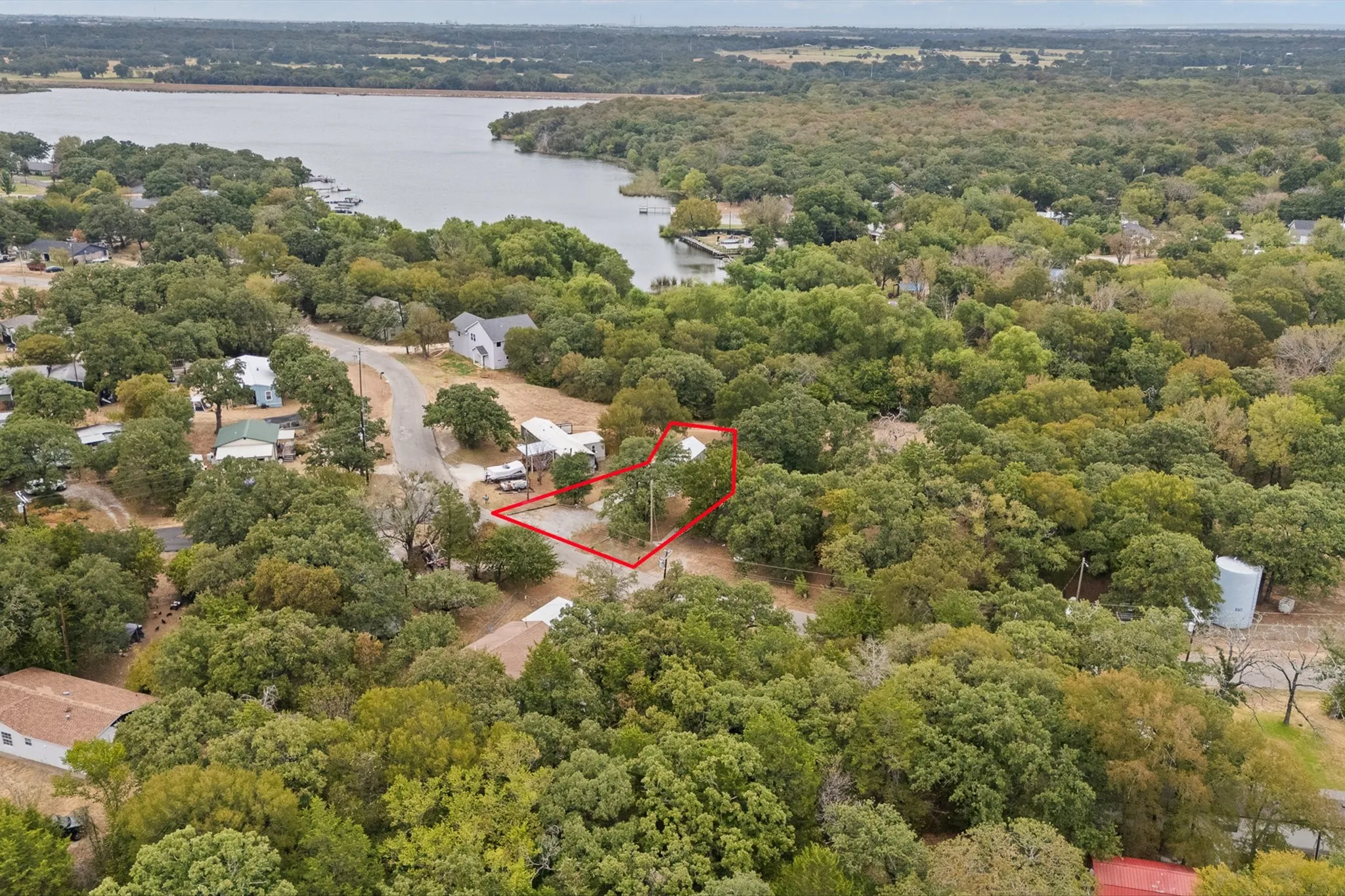 Single Family Residence For Sale in Johnson County , 292 Chambers Drive, Alvarado, Texas 76009, 1 Bedroom, 1 Bathroom, Garage spaces, 532 Sqft, built in 2021, mls#21377962, Real Estate Agent in Alvarado, Homes For Sale in Johnson county, Homes For Sale in Alvarado, Realtor in Alvarado Texas, Real Estate Brokerage Independent Realty Texas, Luminita Cordes Realtor