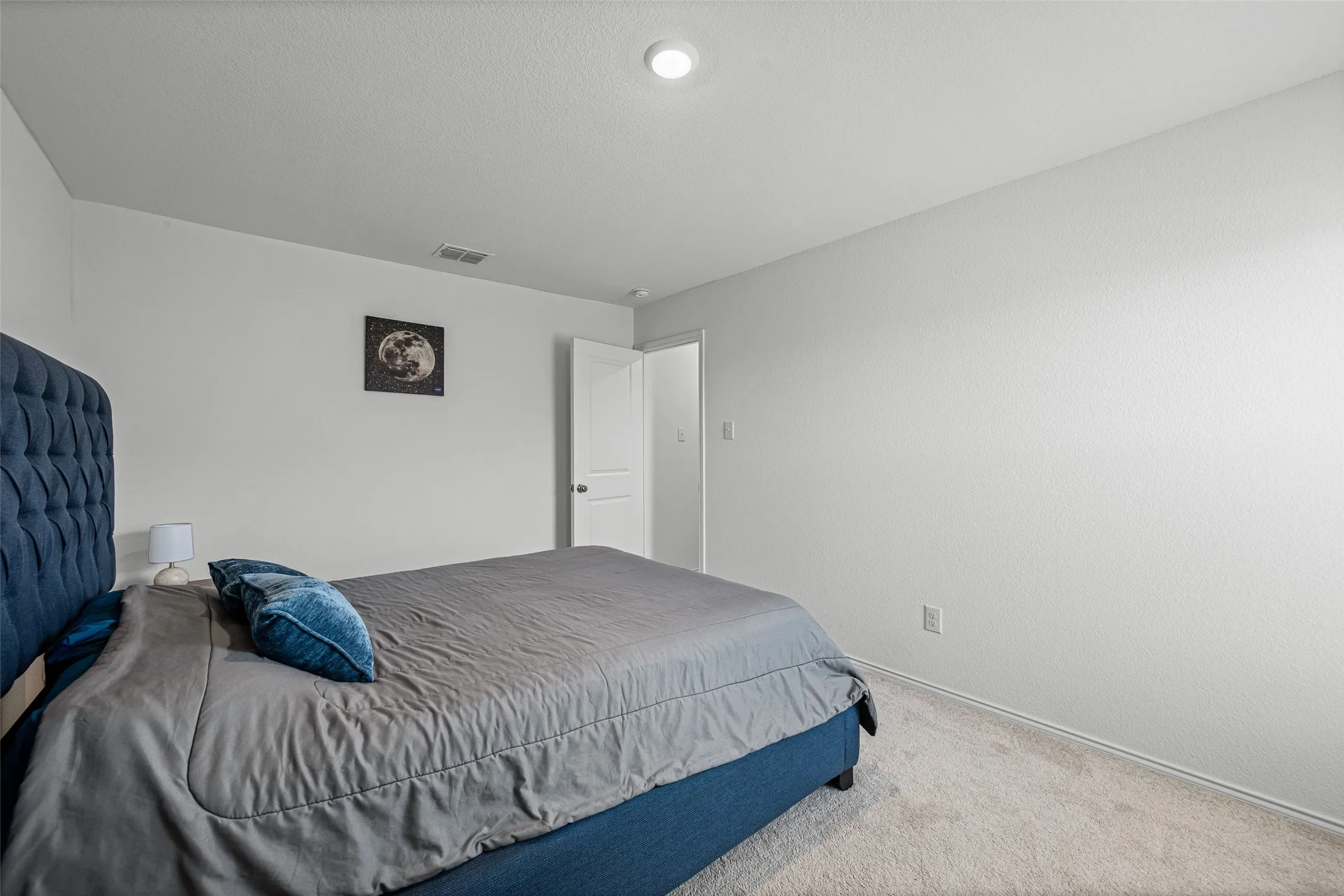 Single Family Residence For Sale in Tarrant County , 2824 Slatewood Drive, Fort Worth, Texas 76179, 3 Bedroom, 2 Bathroom, 2 Garage spaces, 1,440 Sqft, built in 2023, mls#21377447, Real Estate Agent in Fort Worth, Homes For Sale in Tarrant county, Homes For Sale in Fort Worth, Realtor in Fort Worth Texas, Real Estate Brokerage Independent Realty Texas, Luminita Cordes Realtor
