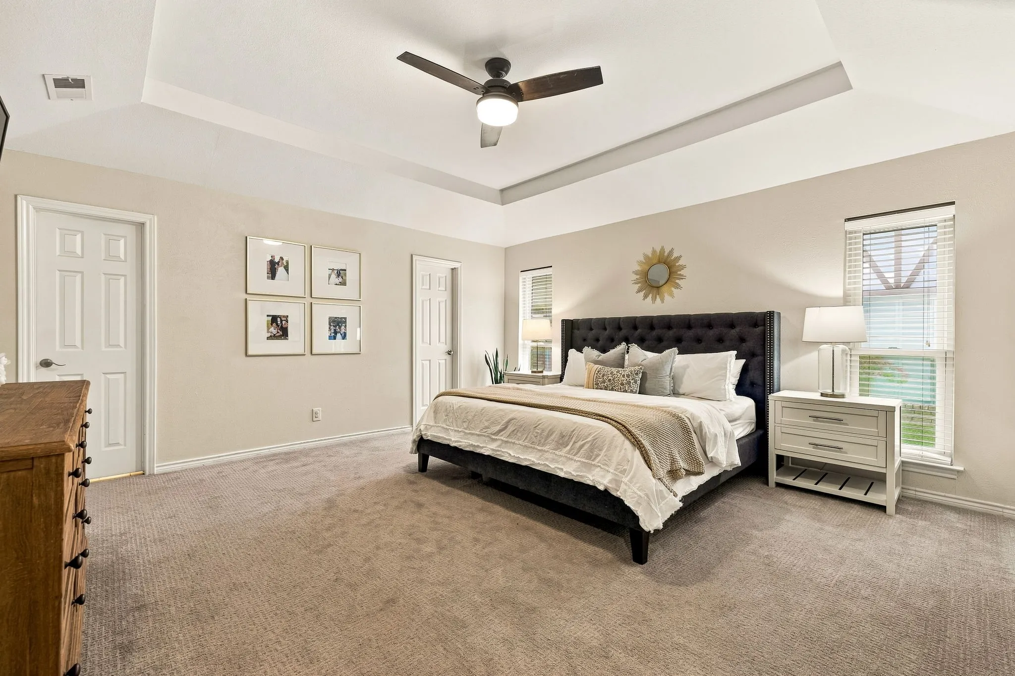 Single Family Residence For Sale in Dallas County , 2206 Victoria Lane, Richardson, Texas 75082, 3 Bedroom, 3 Bathroom, 2 Garage spaces, 2,440 Sqft, built in 1977, mls#21377433, Real Estate Agent in Richardson, Homes For Sale in Dallas county, Homes For Sale in Richardson, Realtor in Richardson Texas, Real Estate Brokerage Independent Realty Texas, Luminita Cordes Realtor