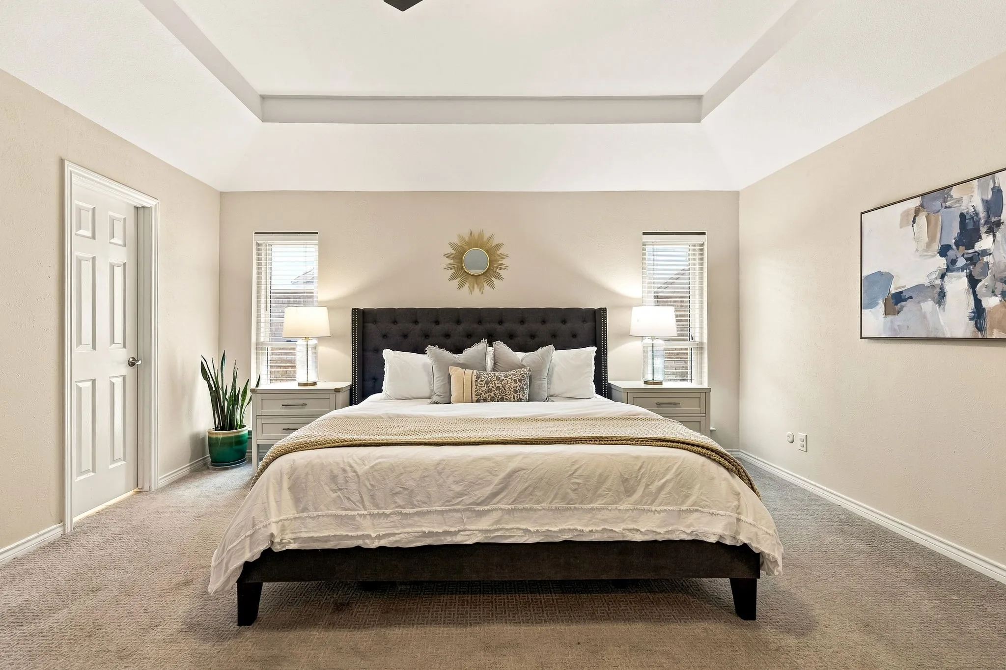Single Family Residence For Sale in Dallas County , 2206 Victoria Lane, Richardson, Texas 75082, 3 Bedroom, 3 Bathroom, 2 Garage spaces, 2,440 Sqft, built in 1977, mls#21377433, Real Estate Agent in Richardson, Homes For Sale in Dallas county, Homes For Sale in Richardson, Realtor in Richardson Texas, Real Estate Brokerage Independent Realty Texas, Luminita Cordes Realtor
