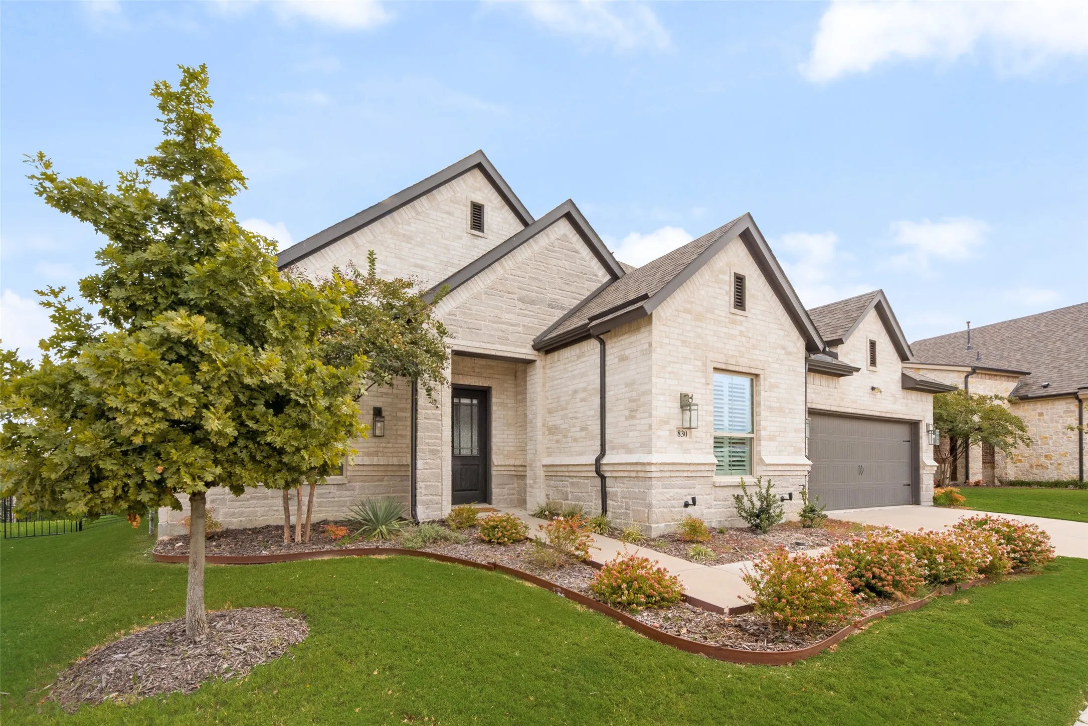 Condominium For Sale in Rockwall County , 830 Rio Vista Lane, Rockwall, Texas 75087, 2 Bedroom, 2 Bathroom, 2 Garage spaces, 1,978 Sqft, built in 2020, mls#21378490, Real Estate Agent in Rockwall, Homes For Sale in Rockwall county, Homes For Sale in Rockwall, Realtor in Rockwall Texas, Real Estate Brokerage Independent Realty Texas, Luminita Cordes Realtor