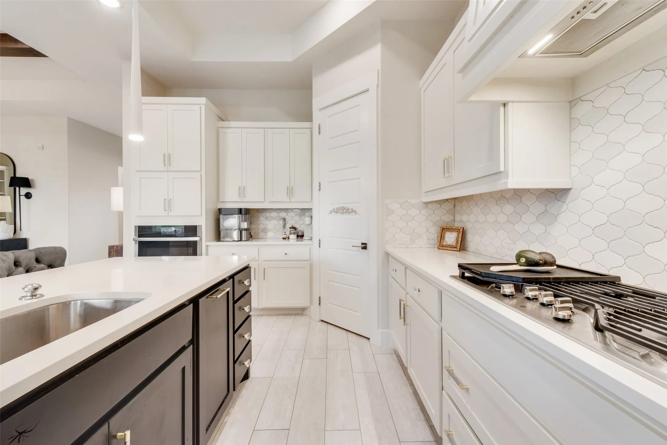 Condominium For Sale in Rockwall County , 830 Rio Vista Lane, Rockwall, Texas 75087, 2 Bedroom, 2 Bathroom, 2 Garage spaces, 1,978 Sqft, built in 2020, mls#21378490, Real Estate Agent in Rockwall, Homes For Sale in Rockwall county, Homes For Sale in Rockwall, Realtor in Rockwall Texas, Real Estate Brokerage Independent Realty Texas, Luminita Cordes Realtor