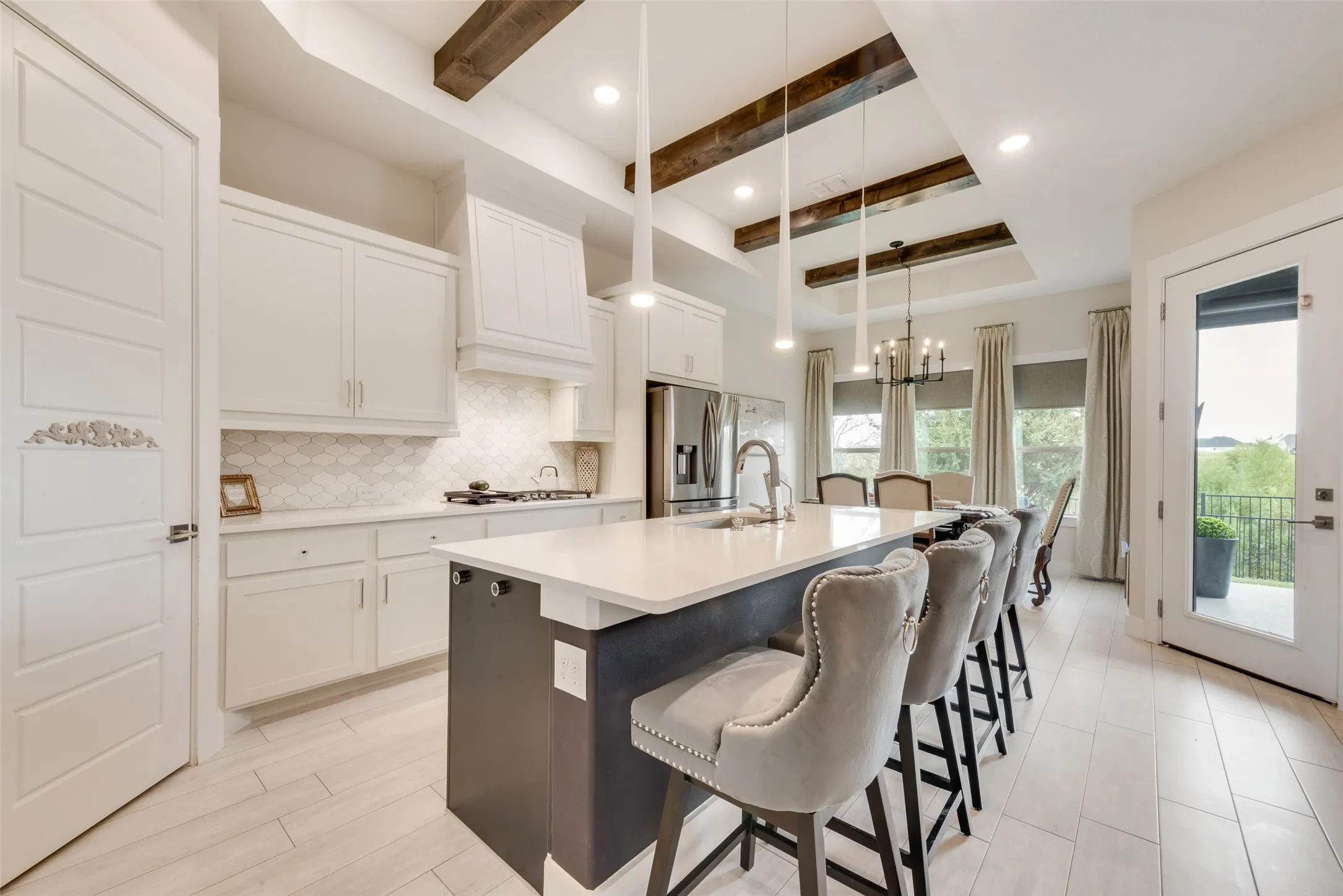 Condominium For Sale in Rockwall County , 830 Rio Vista Lane, Rockwall, Texas 75087, 2 Bedroom, 2 Bathroom, 2 Garage spaces, 1,978 Sqft, built in 2020, mls#21378490, Real Estate Agent in Rockwall, Homes For Sale in Rockwall county, Homes For Sale in Rockwall, Realtor in Rockwall Texas, Real Estate Brokerage Independent Realty Texas, Luminita Cordes Realtor