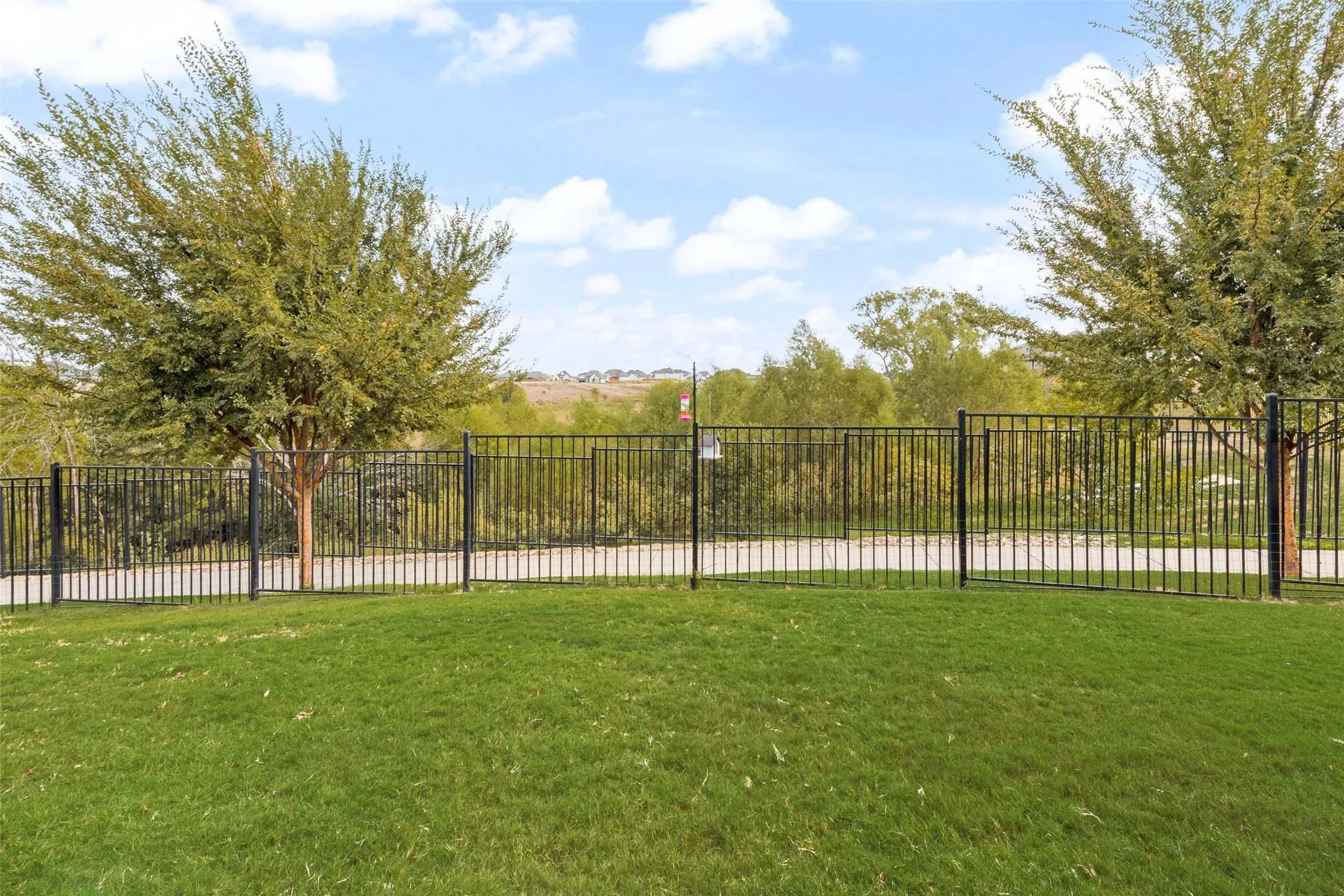 Condominium For Sale in Rockwall County , 830 Rio Vista Lane, Rockwall, Texas 75087, 2 Bedroom, 2 Bathroom, 2 Garage spaces, 1,978 Sqft, built in 2020, mls#21378490, Real Estate Agent in Rockwall, Homes For Sale in Rockwall county, Homes For Sale in Rockwall, Realtor in Rockwall Texas, Real Estate Brokerage Independent Realty Texas, Luminita Cordes Realtor