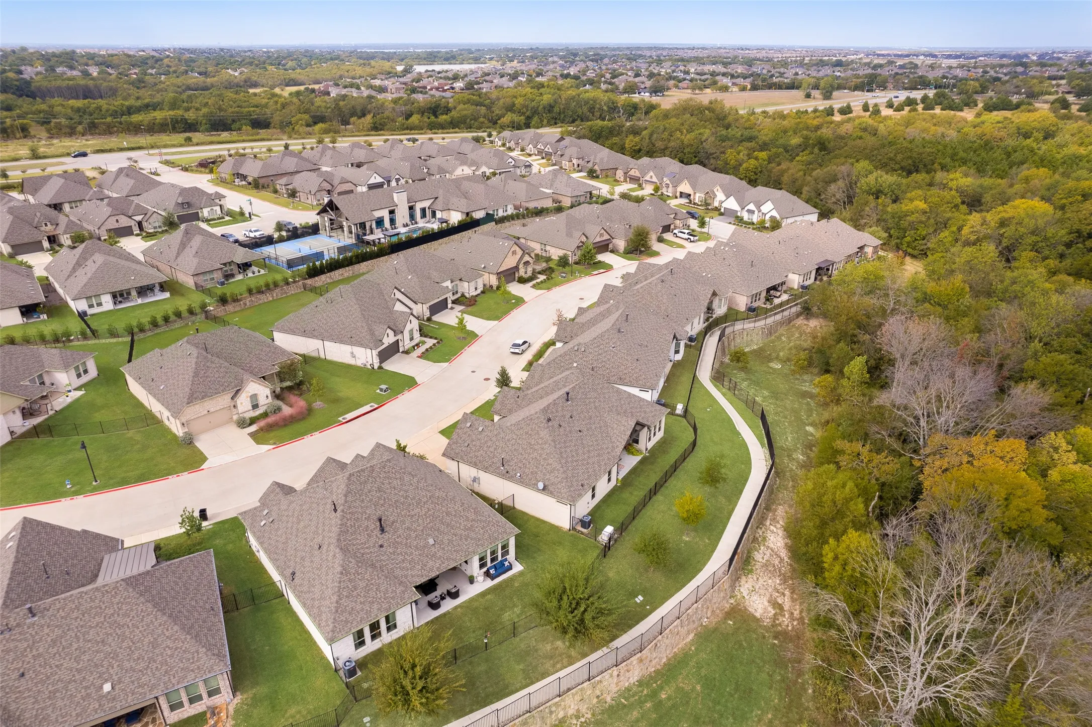 Condominium For Sale in Rockwall County , 830 Rio Vista Lane, Rockwall, Texas 75087, 2 Bedroom, 2 Bathroom, 2 Garage spaces, 1,978 Sqft, built in 2020, mls#21378490, Real Estate Agent in Rockwall, Homes For Sale in Rockwall county, Homes For Sale in Rockwall, Realtor in Rockwall Texas, Real Estate Brokerage Independent Realty Texas, Luminita Cordes Realtor
