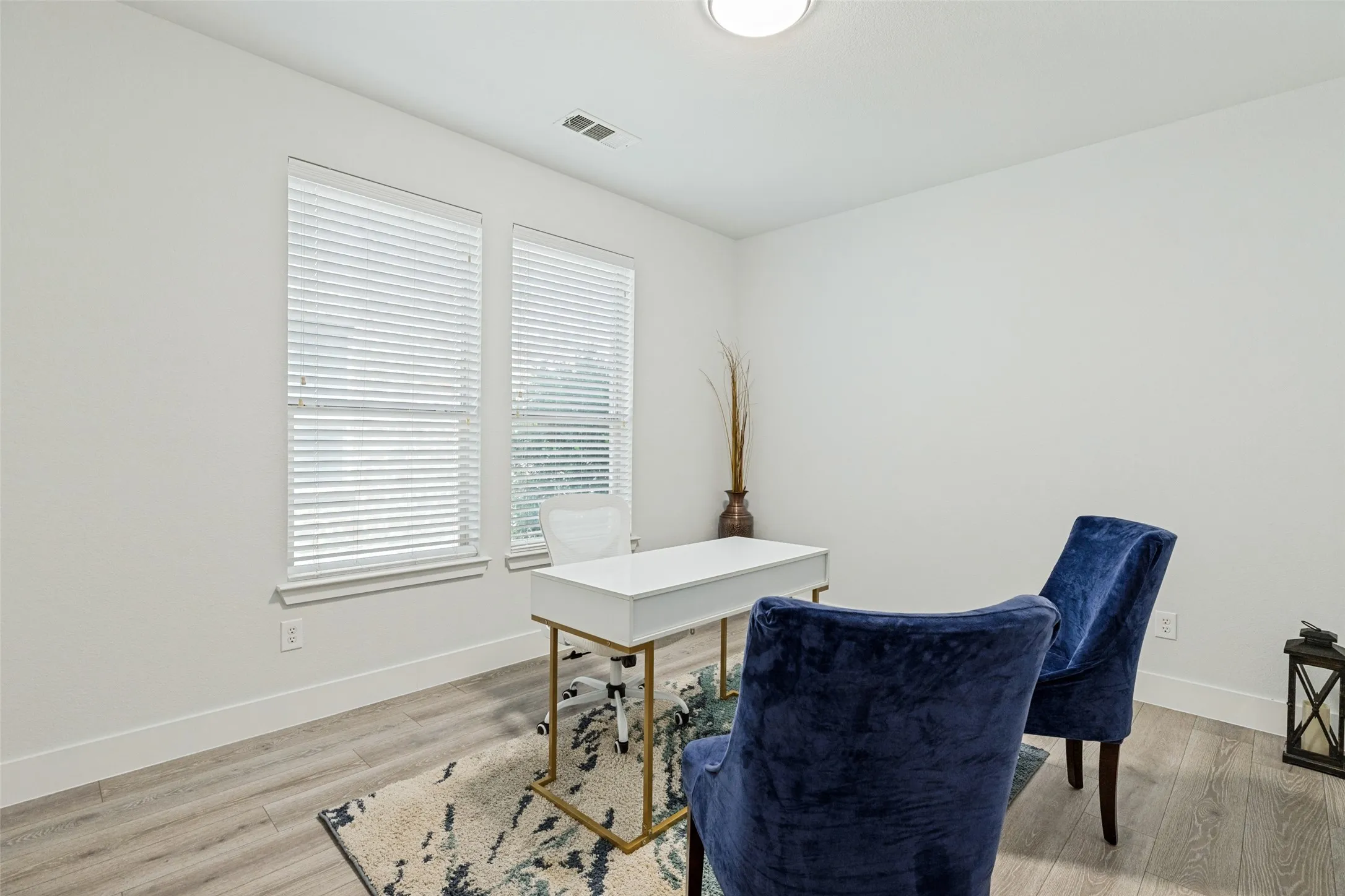 Single Family Residence For Sale in Collin County , 2309 Willard Drive, Mc Kinney, Texas 75072, 4 Bedroom, 3 Bathroom, 2 Garage spaces, 2,746 Sqft, built in 2008, mls#21372890, Real Estate Agent in Mc Kinney, Homes For Sale in Collin county, Homes For Sale in Mc Kinney, Realtor in Mc Kinney Texas, Real Estate Brokerage Independent Realty Texas, Luminita Cordes Realtor