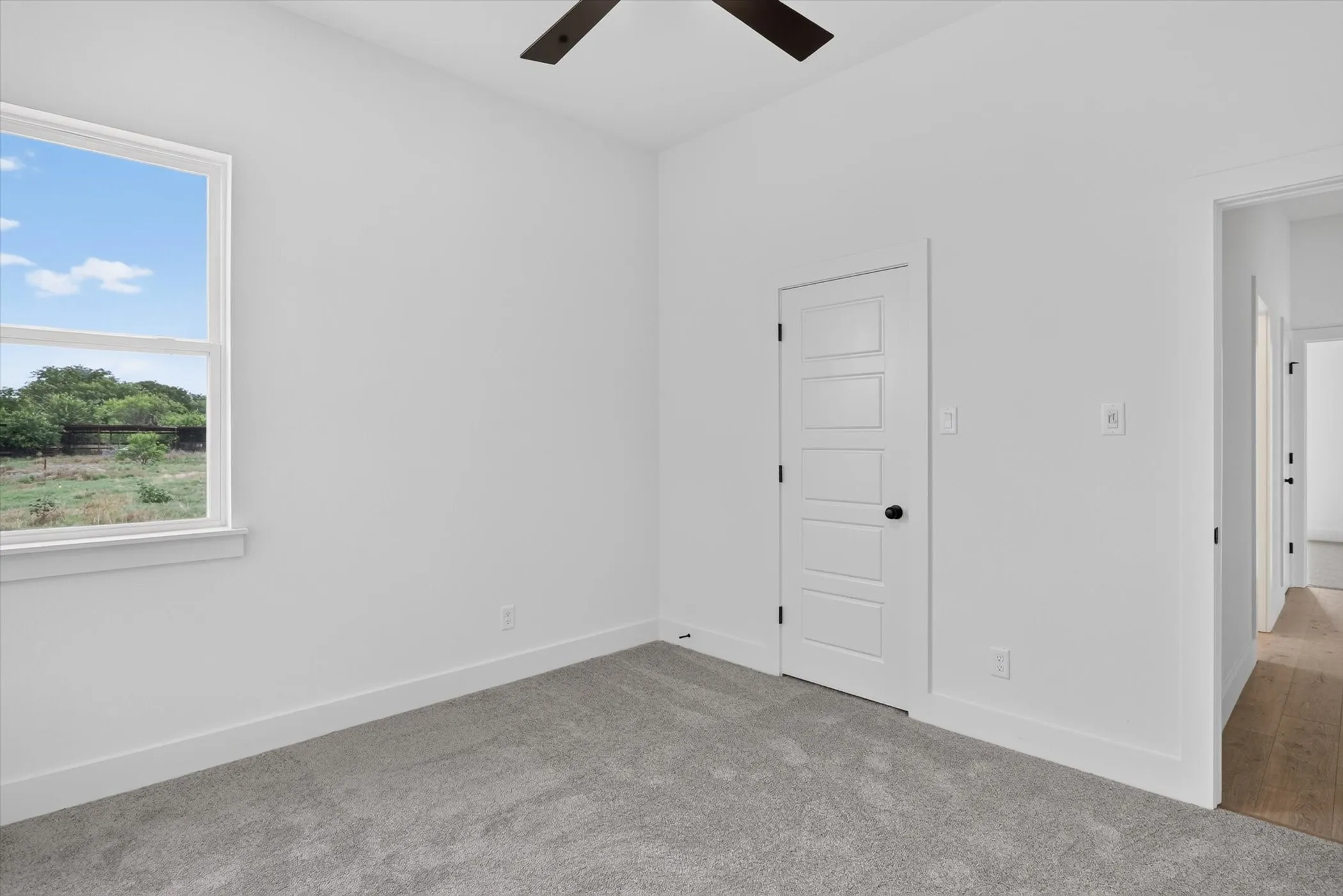 Single Family Residence For Sale in Parker County , 471 Red Bird Drive, Springtown, Texas 76082, 4 Bedroom, 3 Bathroom, 3 Garage spaces, 2,563 Sqft, built in 2026, mls#21378530, Real Estate Agent in Springtown, Homes For Sale in Parker county, Homes For Sale in Springtown, Realtor in Springtown Texas, Real Estate Brokerage Independent Realty Texas, Luminita Cordes Realtor