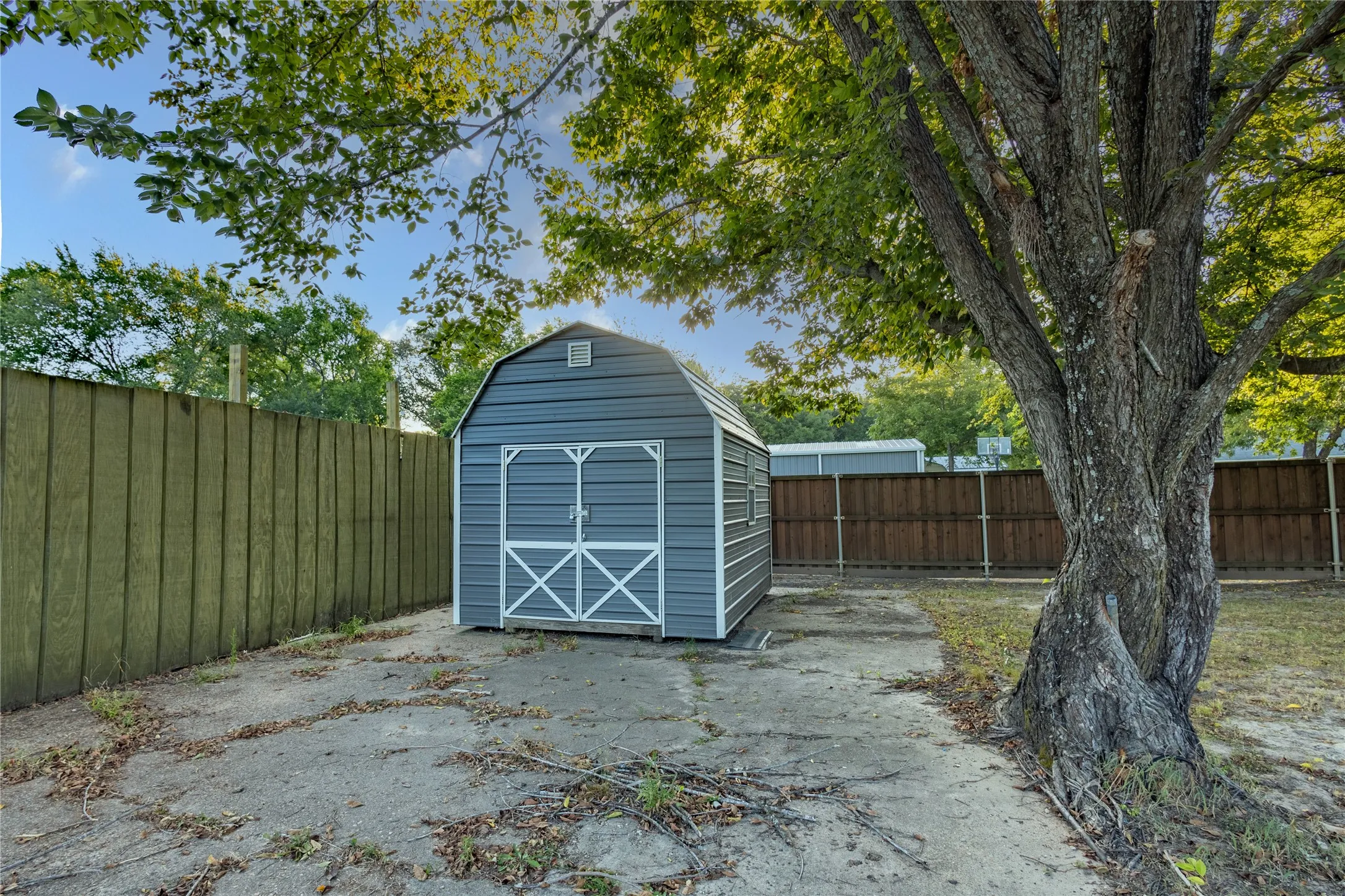 Office For Sale in Wood County , 128 N Osborn Street, Alba, Texas 75410, 0, 0, Garage spaces, 0 Sqft, built in 1985, mls#21377997, Real Estate Agent in Alba, Homes For Sale in Wood county, Homes For Sale in Alba, Realtor in Alba Texas, Real Estate Brokerage Independent Realty Texas, Luminita Cordes Realtor
