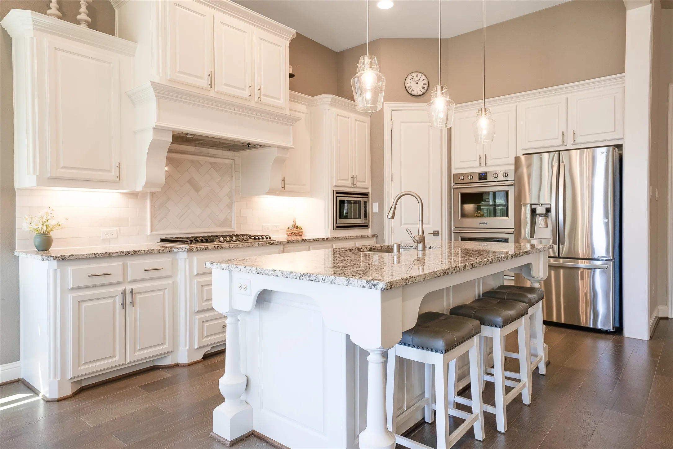 Single Family Residence For Sale in Collin County , 3426 Secretariat Place, Celina, Texas 75009, 5 Bedroom, 5 Bathroom, 3 Garage spaces, 3,563 Sqft, built in 2017, mls#21368550, Real Estate Agent in Celina, Homes For Sale in Collin county, Homes For Sale in Celina, Realtor in Celina Texas, Real Estate Brokerage Independent Realty Texas, Luminita Cordes Realtor