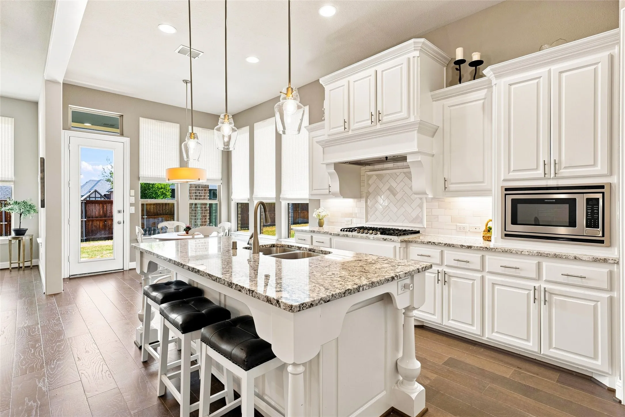 Single Family Residence For Sale in Collin County , 3426 Secretariat Place, Celina, Texas 75009, 5 Bedroom, 5 Bathroom, 3 Garage spaces, 3,563 Sqft, built in 2017, mls#21368550, Real Estate Agent in Celina, Homes For Sale in Collin county, Homes For Sale in Celina, Realtor in Celina Texas, Real Estate Brokerage Independent Realty Texas, Luminita Cordes Realtor