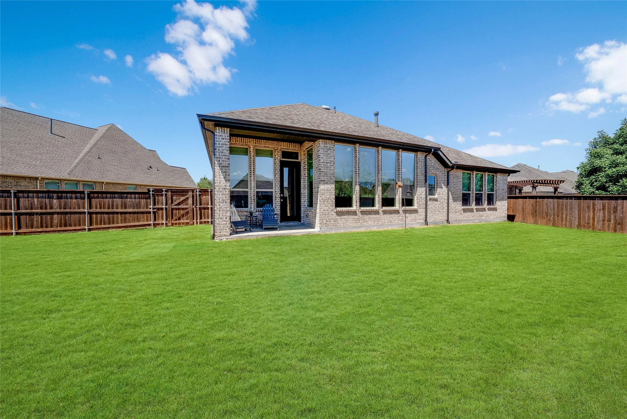 Single Family Residence For Sale in Collin County , 3426 Secretariat Place, Celina, Texas 75009, 5 Bedroom, 5 Bathroom, 3 Garage spaces, 3,563 Sqft, built in 2017, mls#21368550, Real Estate Agent in Celina, Homes For Sale in Collin county, Homes For Sale in Celina, Realtor in Celina Texas, Real Estate Brokerage Independent Realty Texas, Luminita Cordes Realtor
